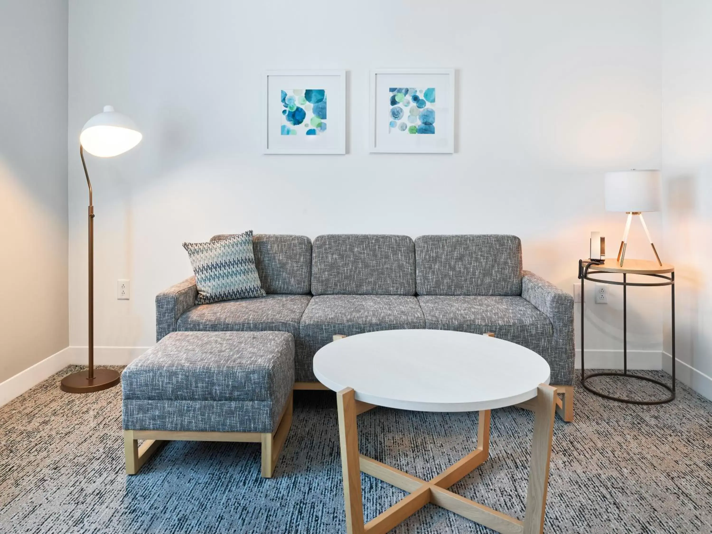 Seating Area in TownePlace Suites by Marriott Hixson