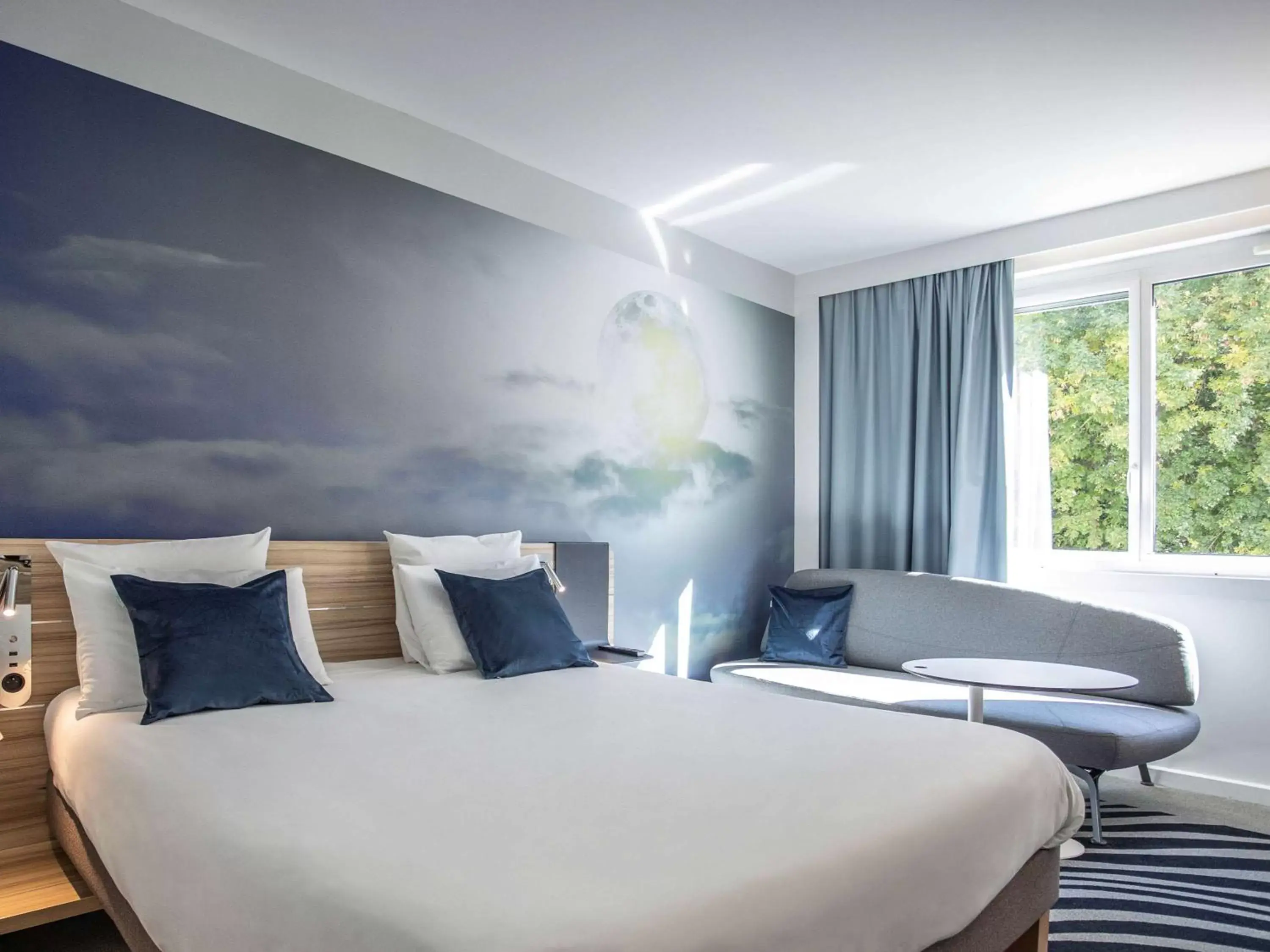 Bedroom, Bed in Novotel Valence Sud