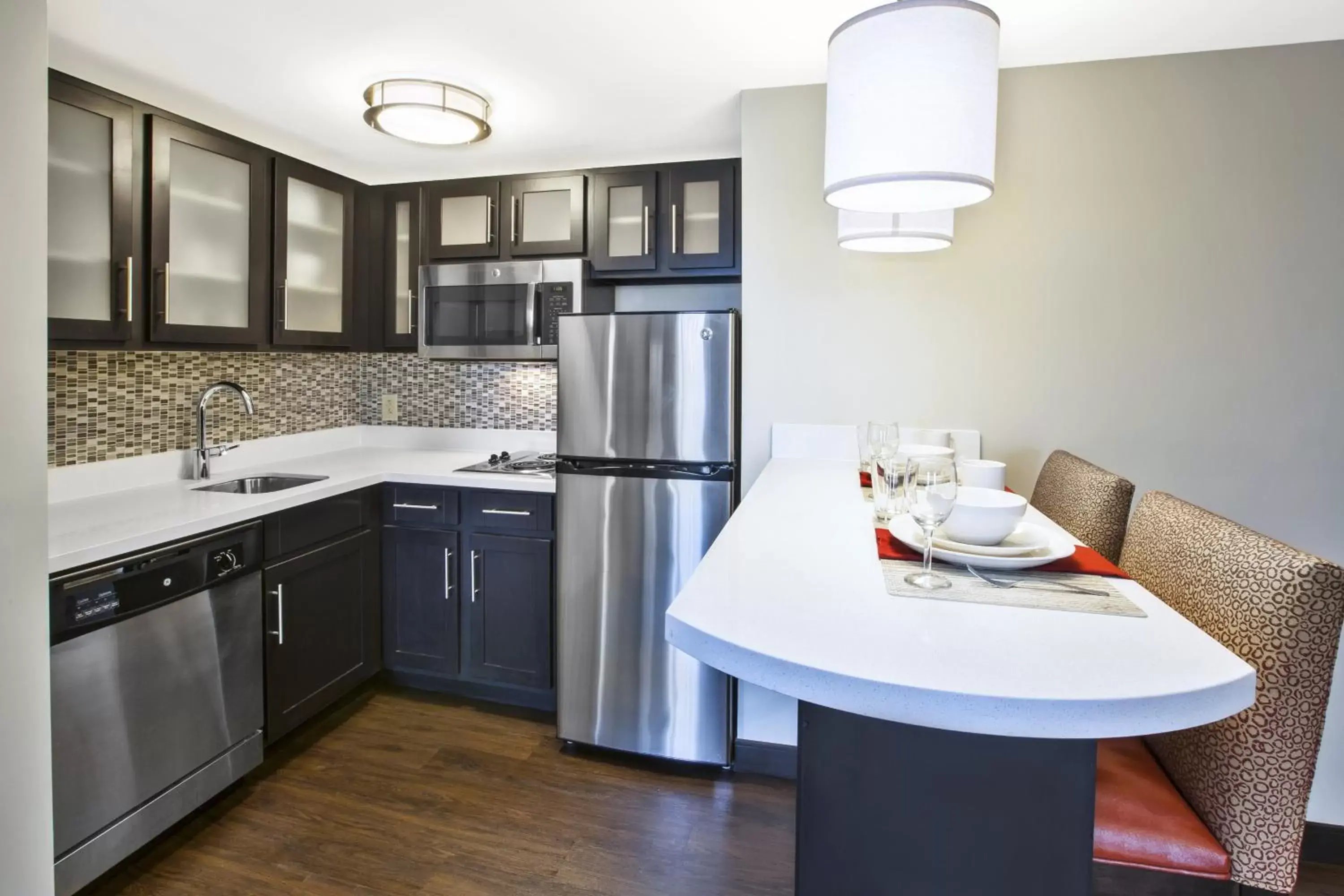 One-Bedroom Suite with Sofa Bed in Staybridge Suites Cleveland Mayfield Heights Beachwood by IHG One-Bedroom Suite with Sofa Bed in Staybridge Suites Cleveland Mayfield Heights Beachwood by IHG