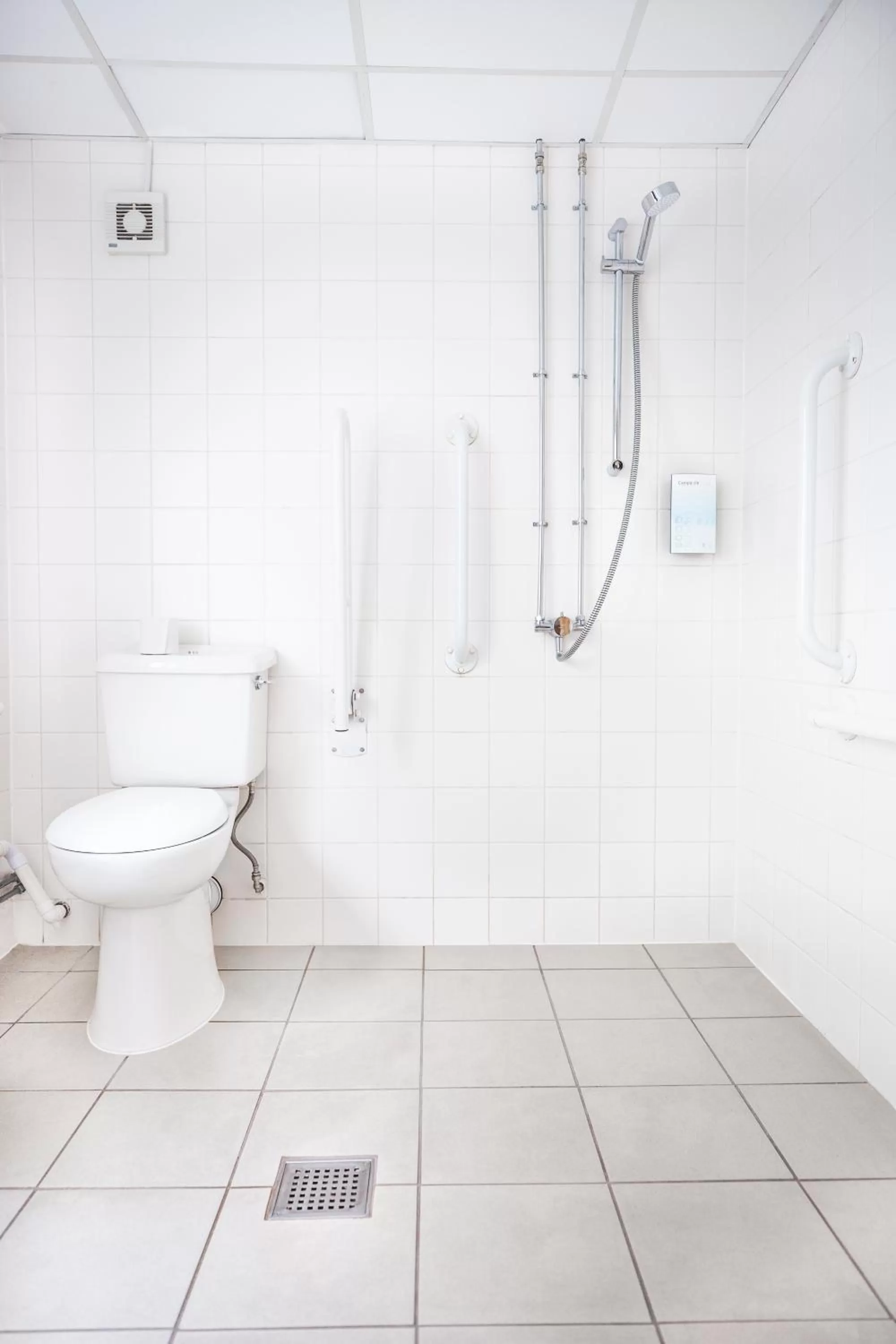 Bathroom in Campanile Hotel Glasgow SECC Hydro