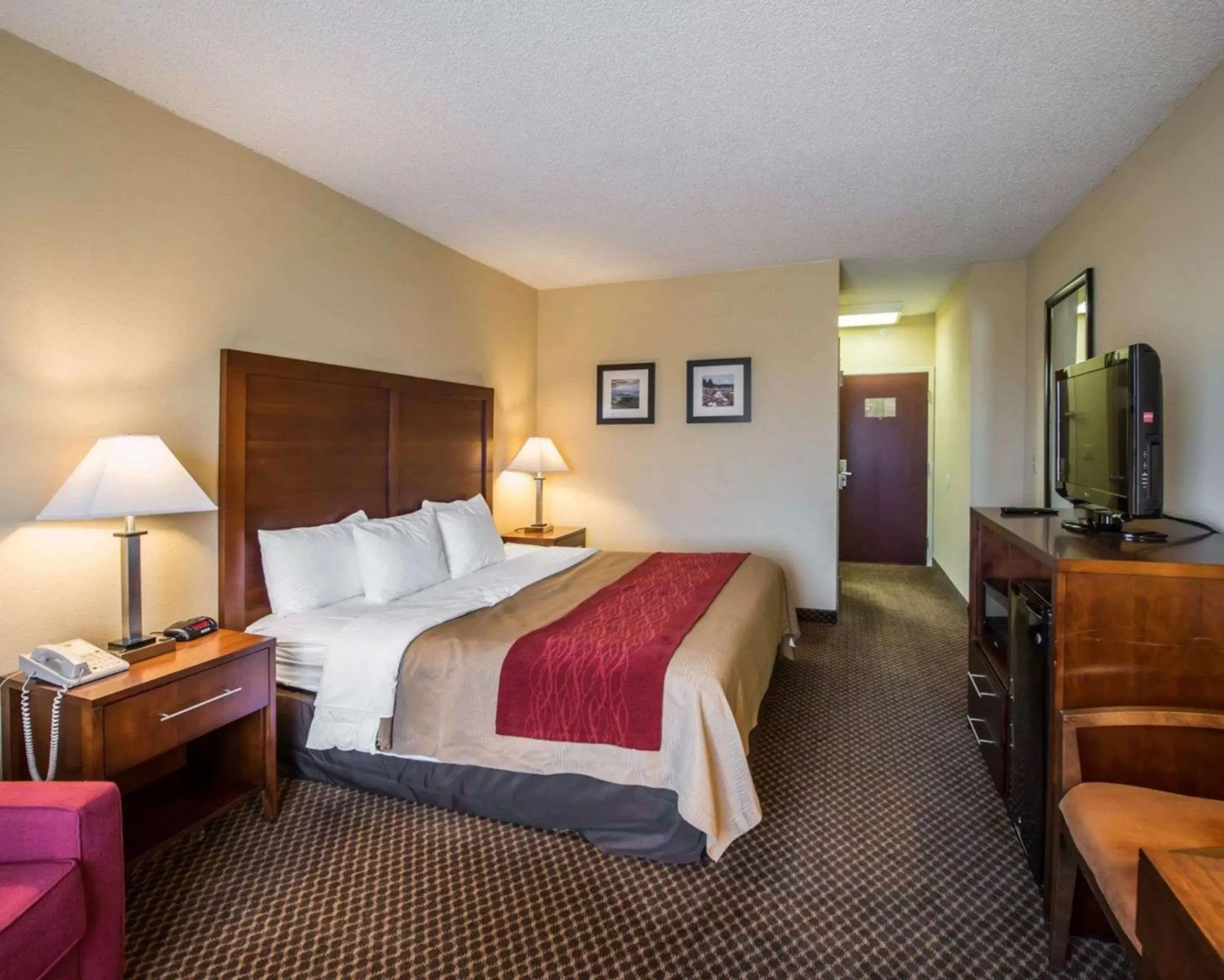 Photo of the whole room in Comfort Inn & Suites