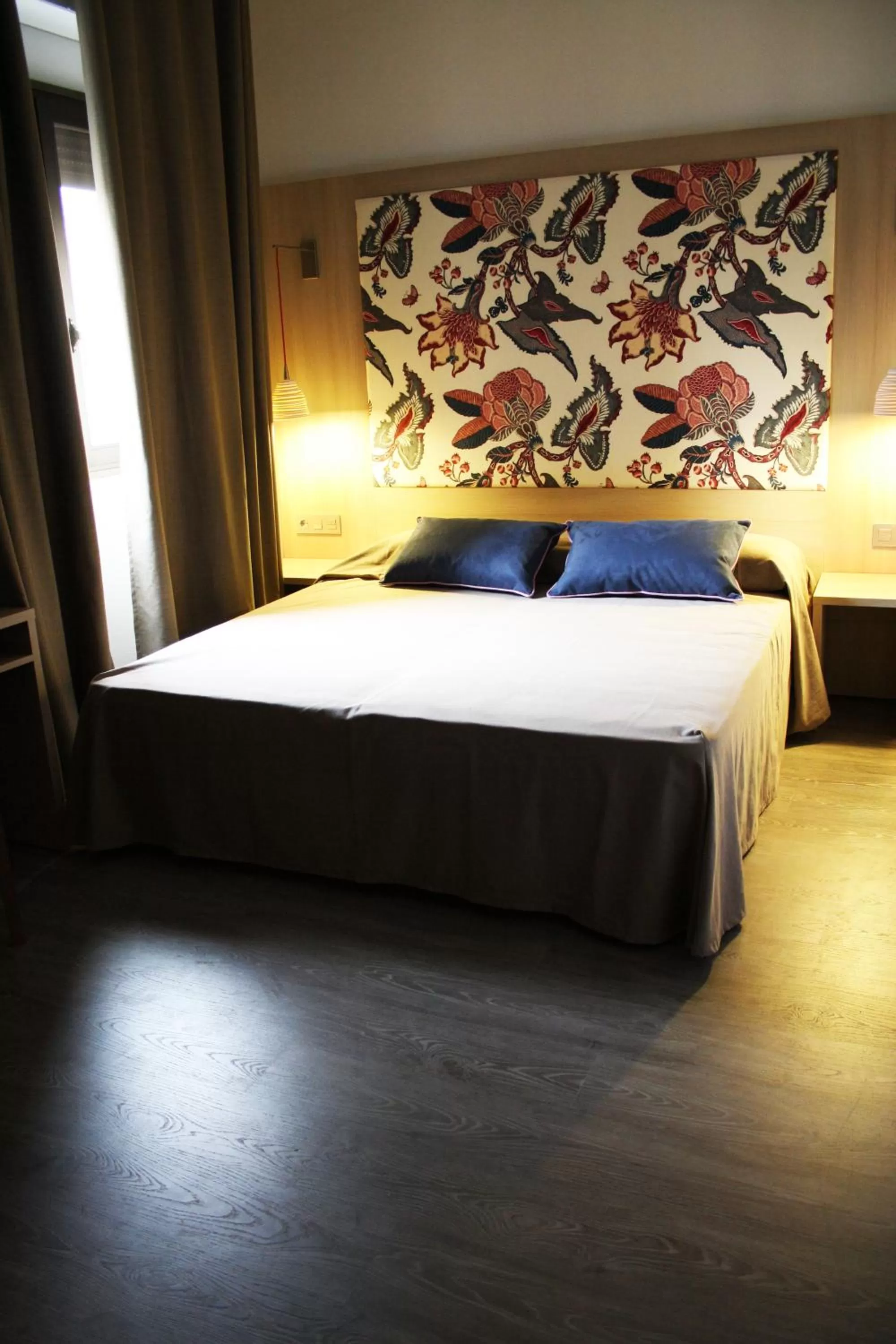 Bed in Hotel Ginebra