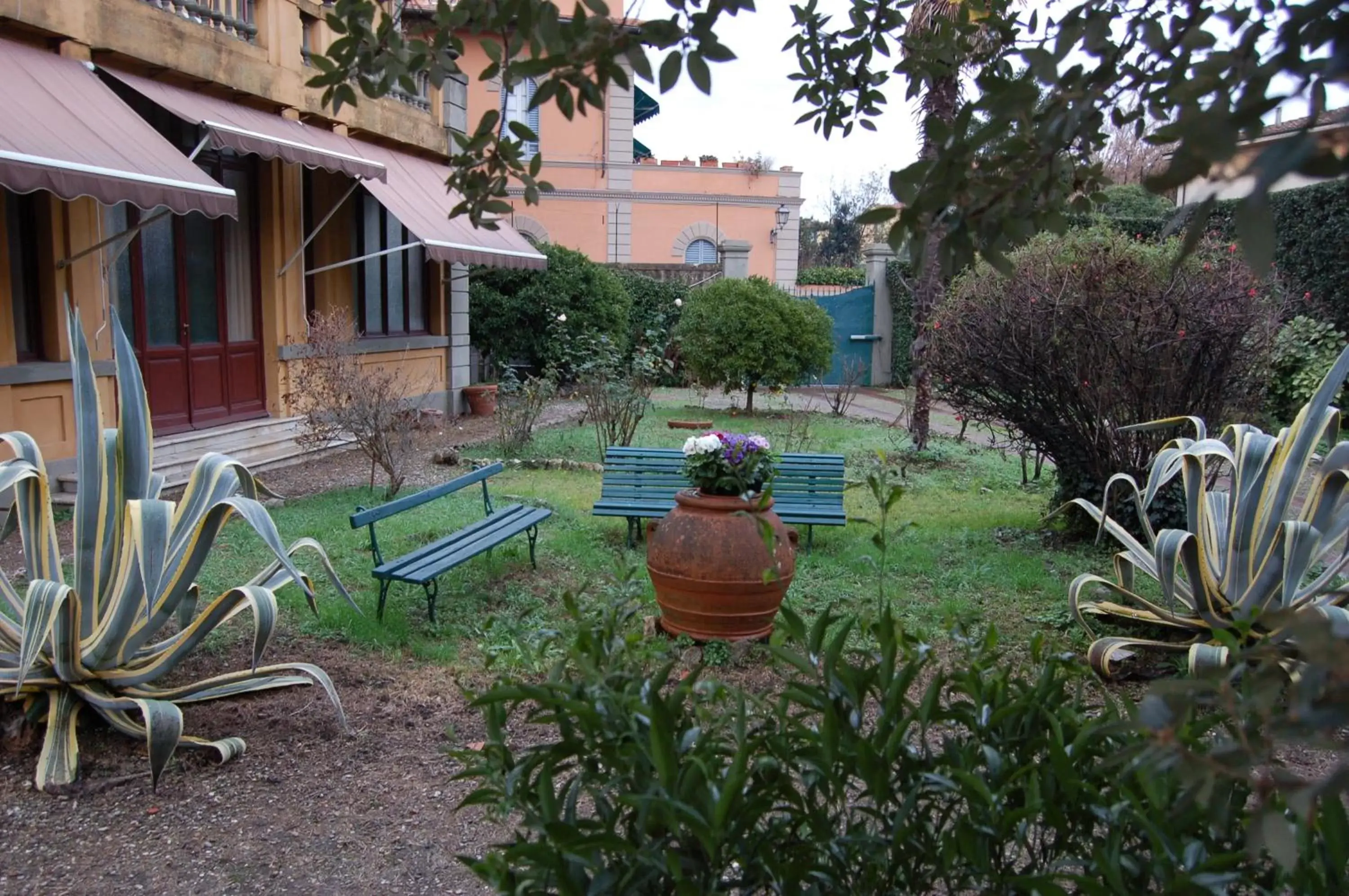 Garden in B&B Antica Piazza dei Miracoli