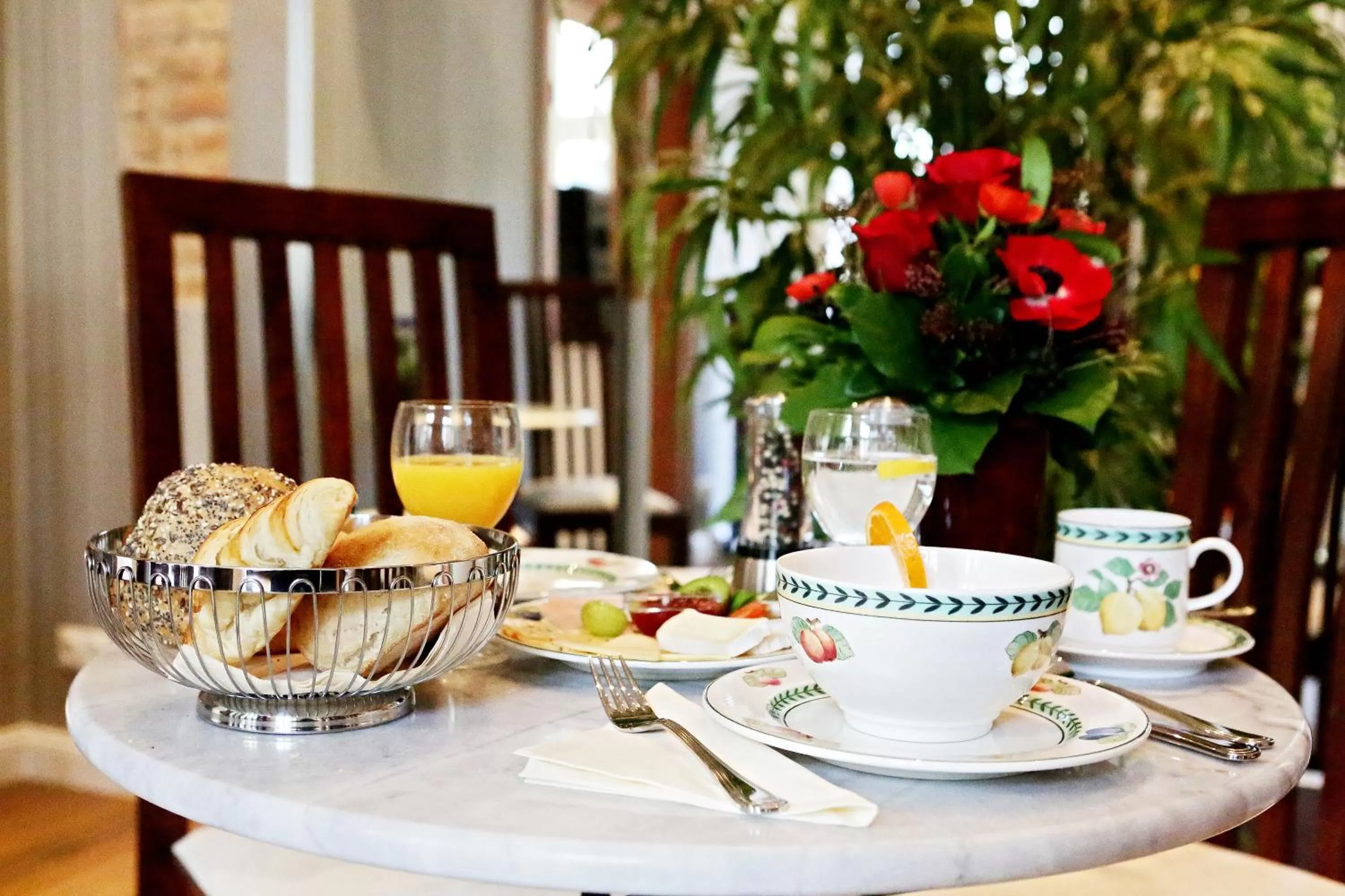 Buffet breakfast in Garden Living - Boutique Hotel
