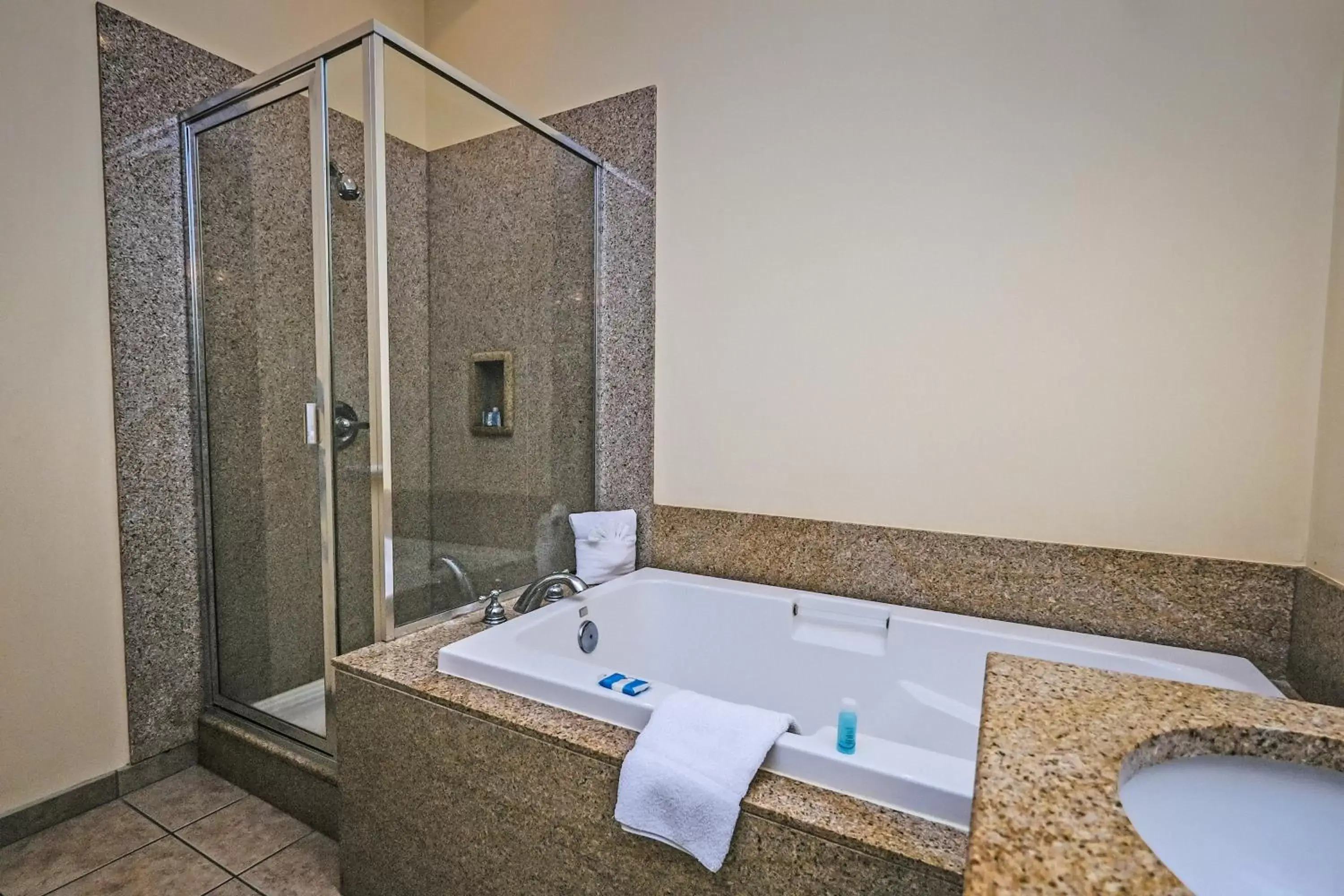 Bathroom in Litchfield Beach & Golf Resort
