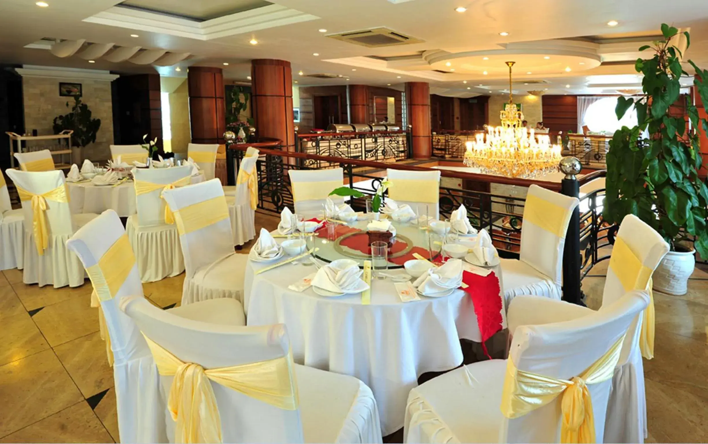 Restaurant/places to eat, Banquet Facilities in Camela Hotel & Resort