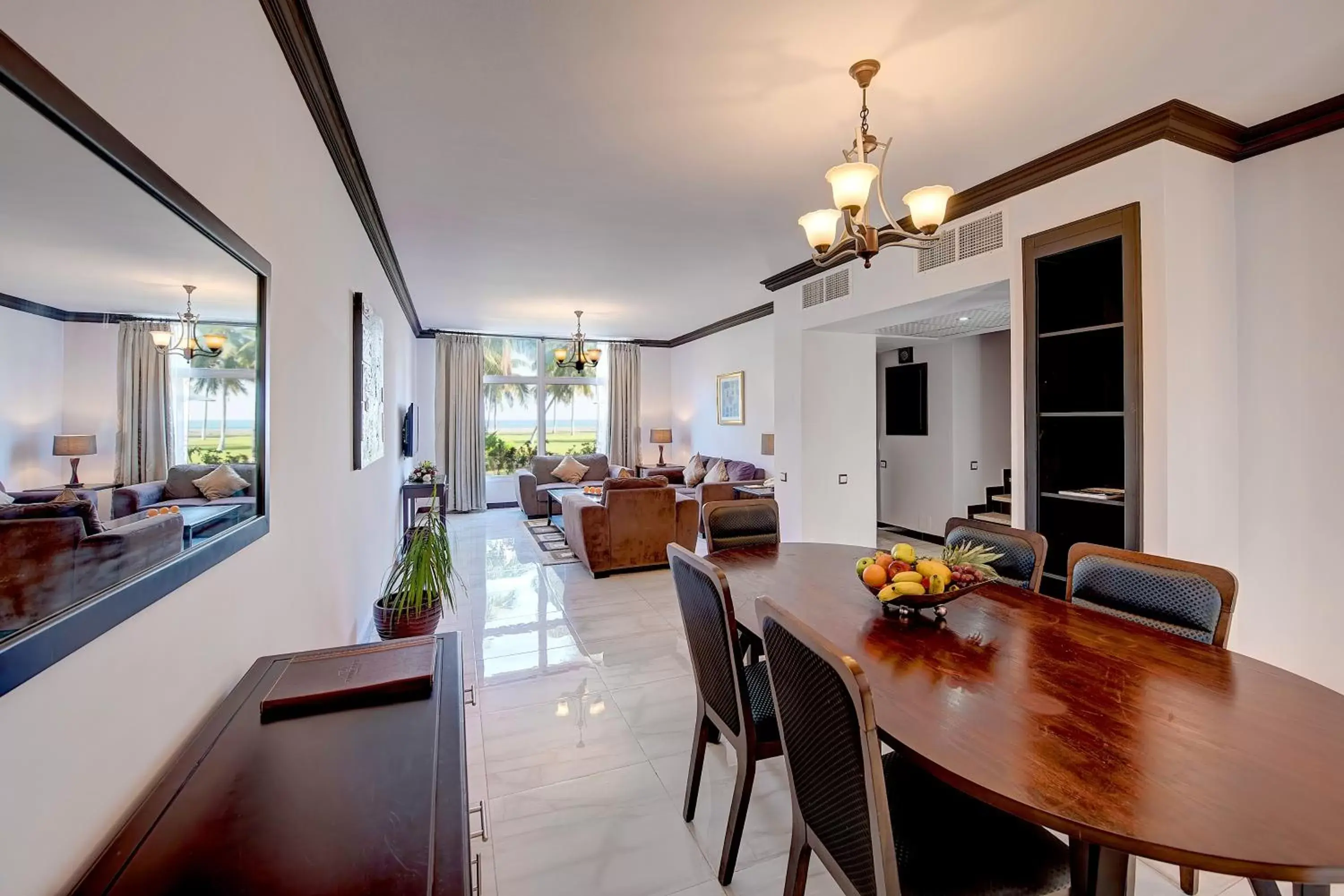 Dining Area in Crowne Plaza Resort Salalah, an IHG Hotel