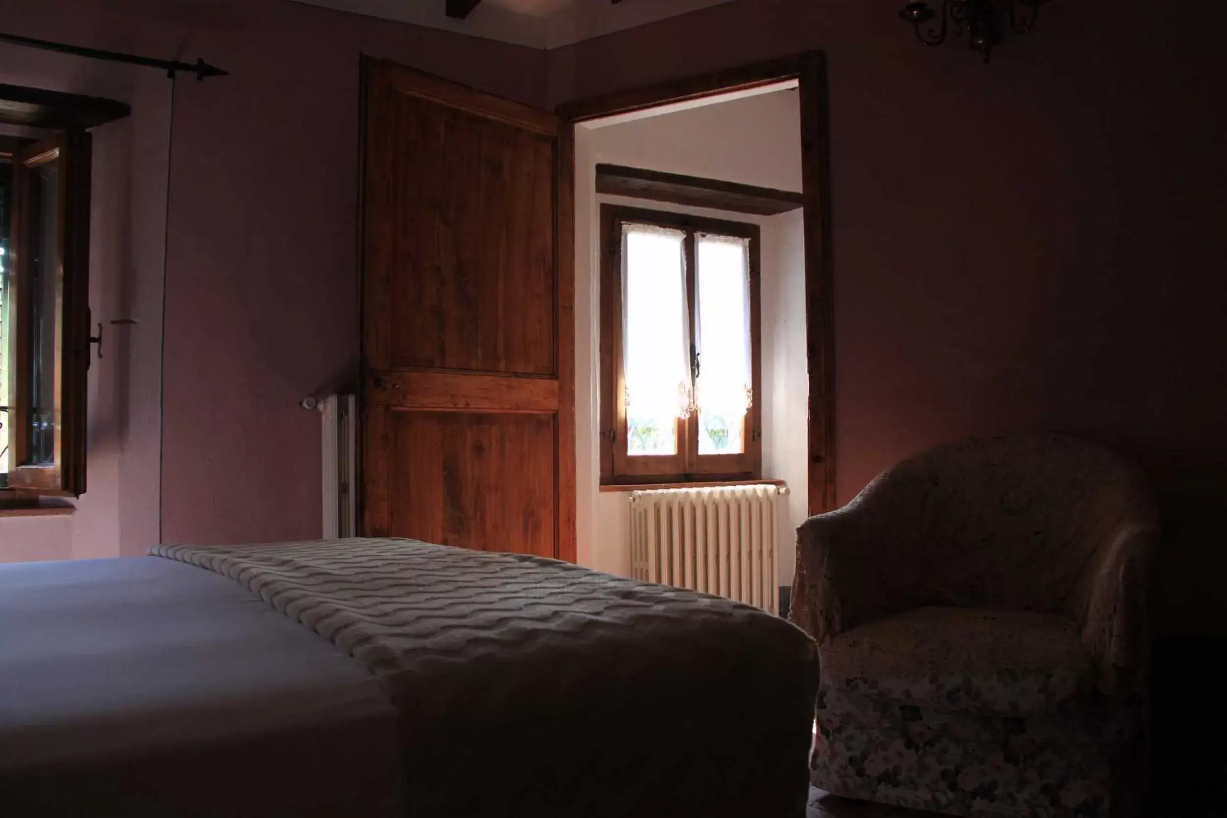 Bedroom, Bed in antica casa "le rondini"