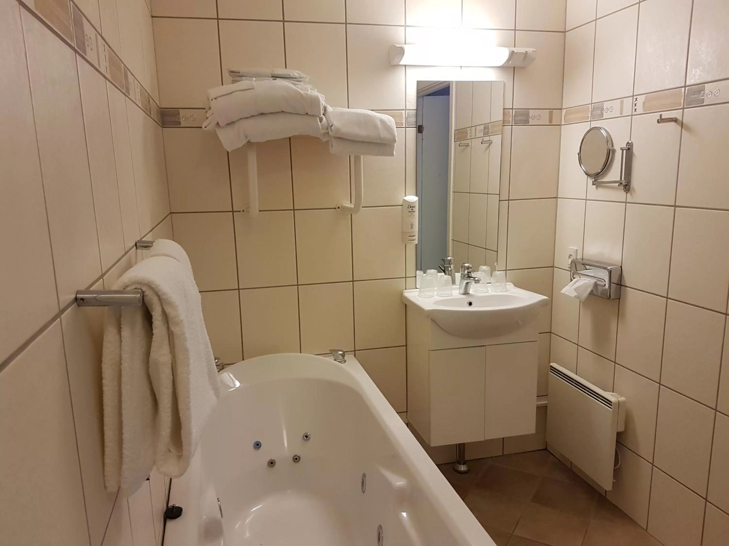 Bath in Hotel Strandparken