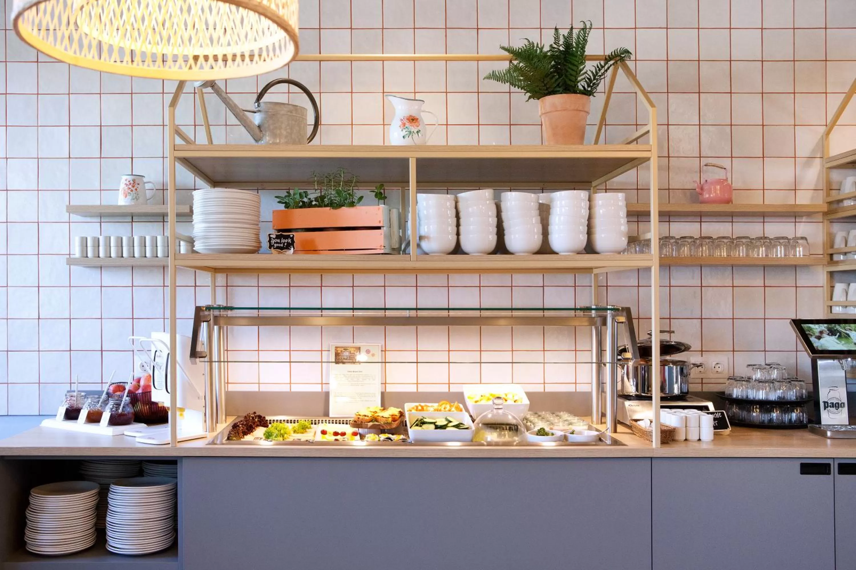 Coffee/tea facilities in greet Wien City Nord