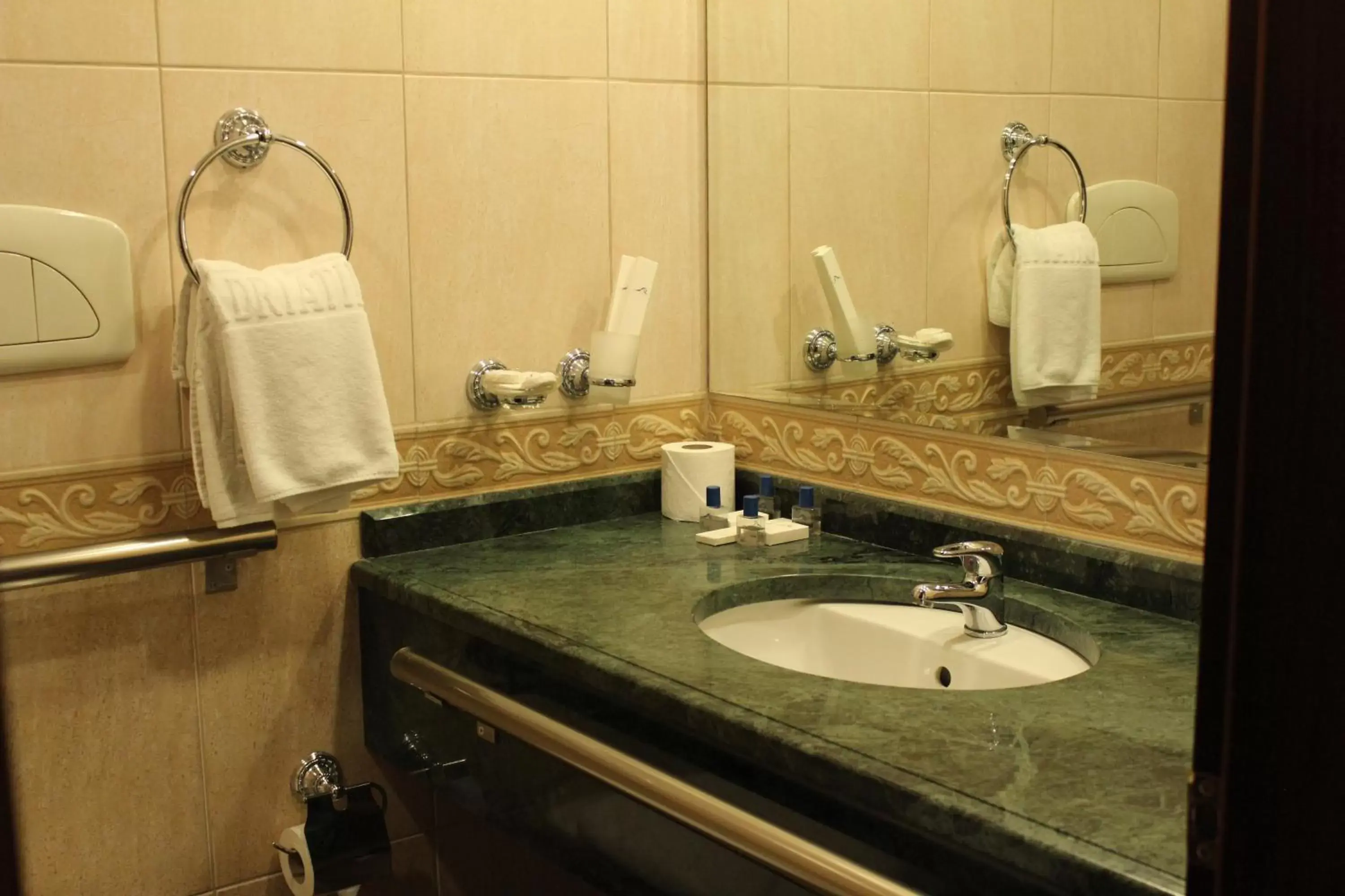 Double or Twin Room - Disability Access in Adriatik Hotel, BW Premier Collection Double or Twin Room - Disability Access in Adriatik Hotel, BW Premier Collection