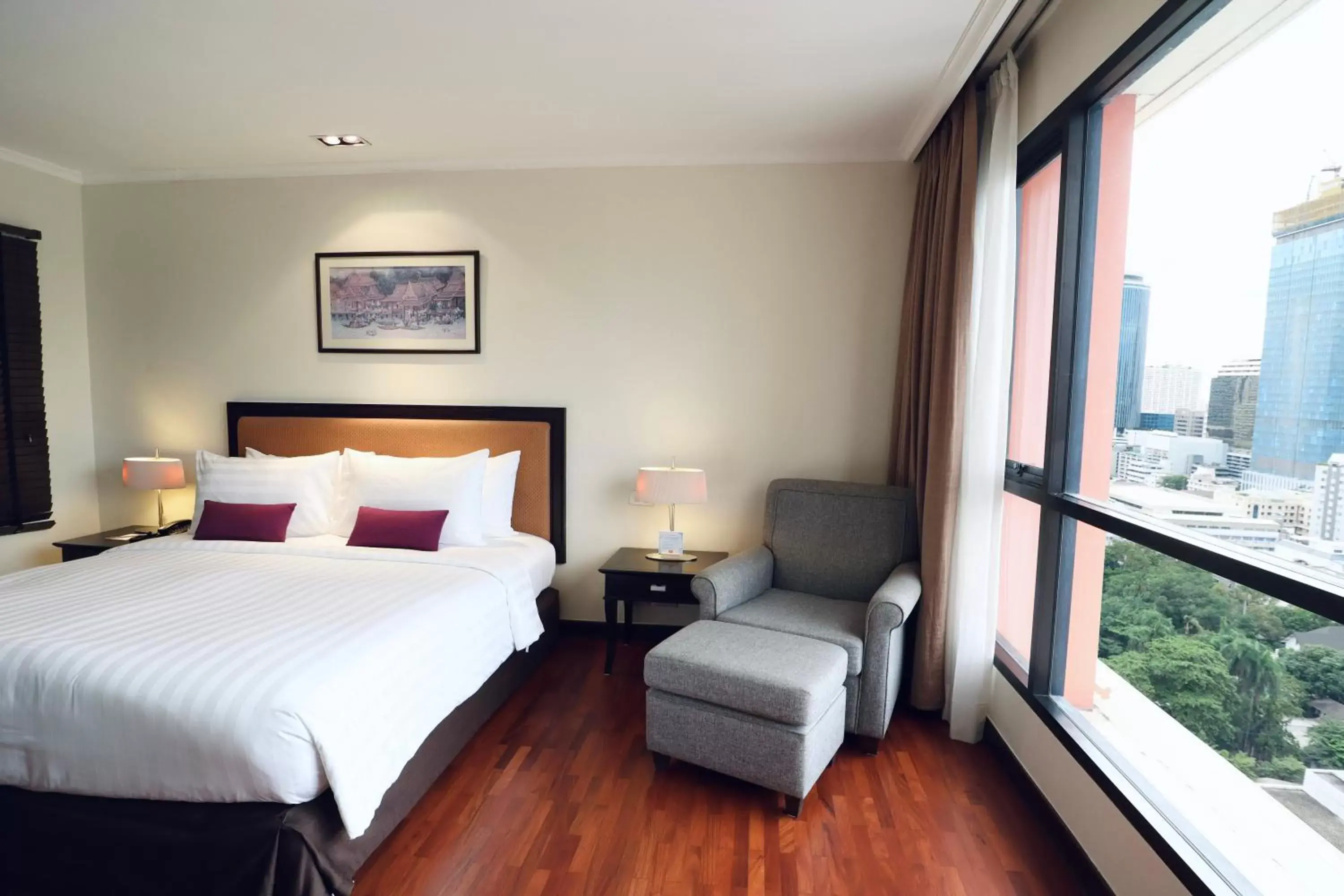 Photo of the whole room, Bed in Bandara Suites Silom, Bangkok - SHA Extra Plus
