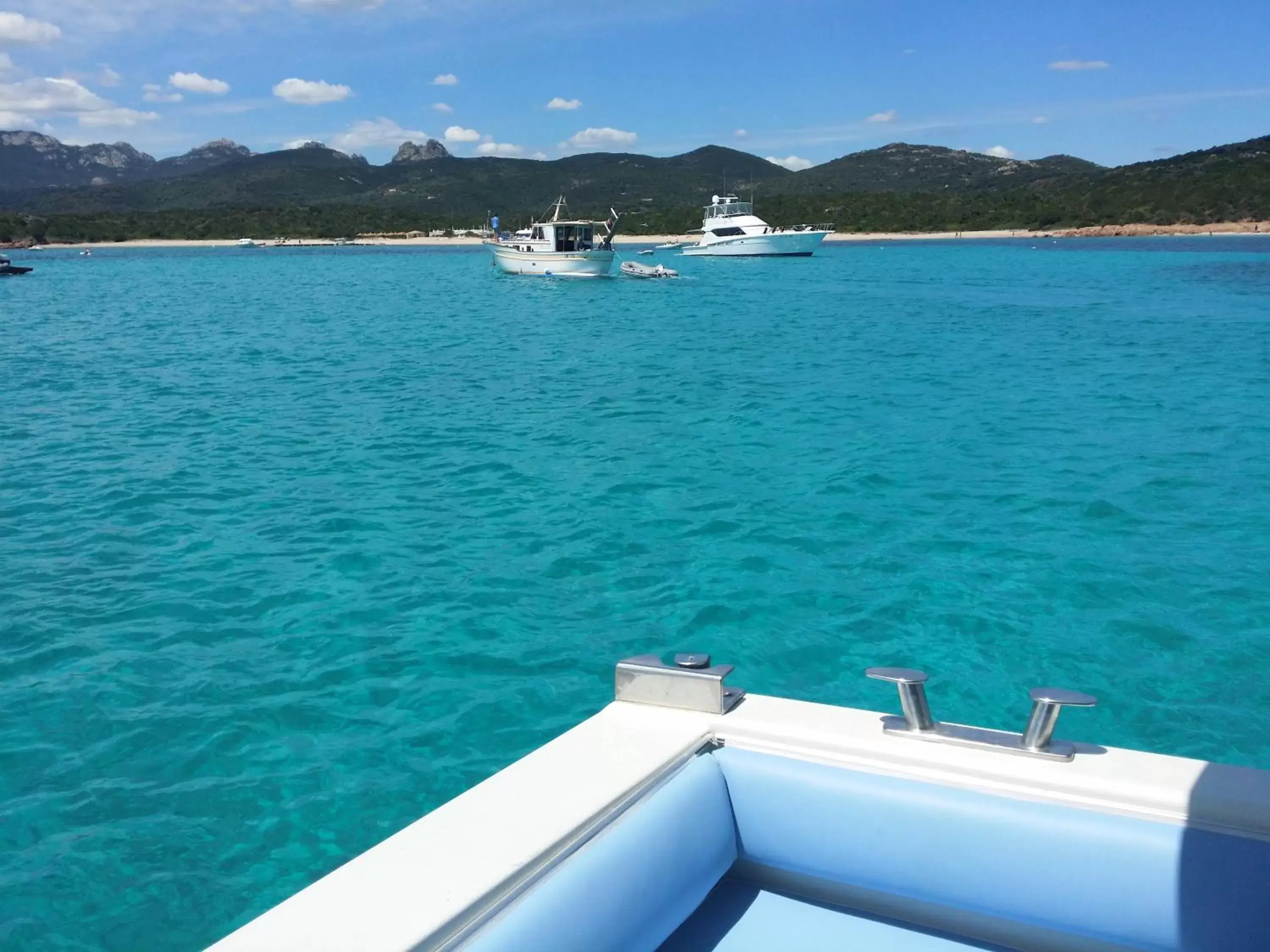 Snorkeling in Hotel Tabby