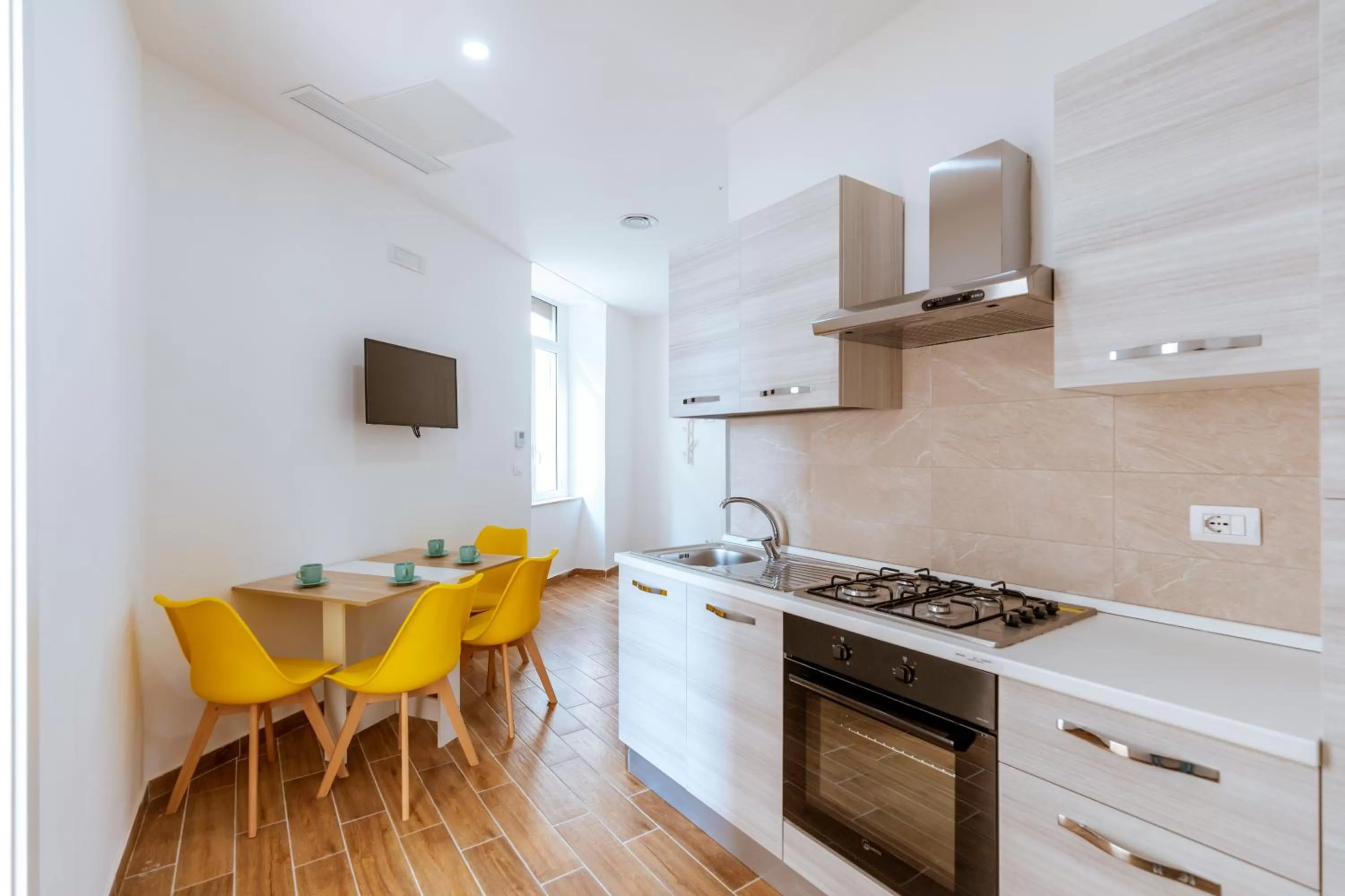 Kitchen or kitchenette, Kitchen/Kitchenette in Central House - Apartments in Naples