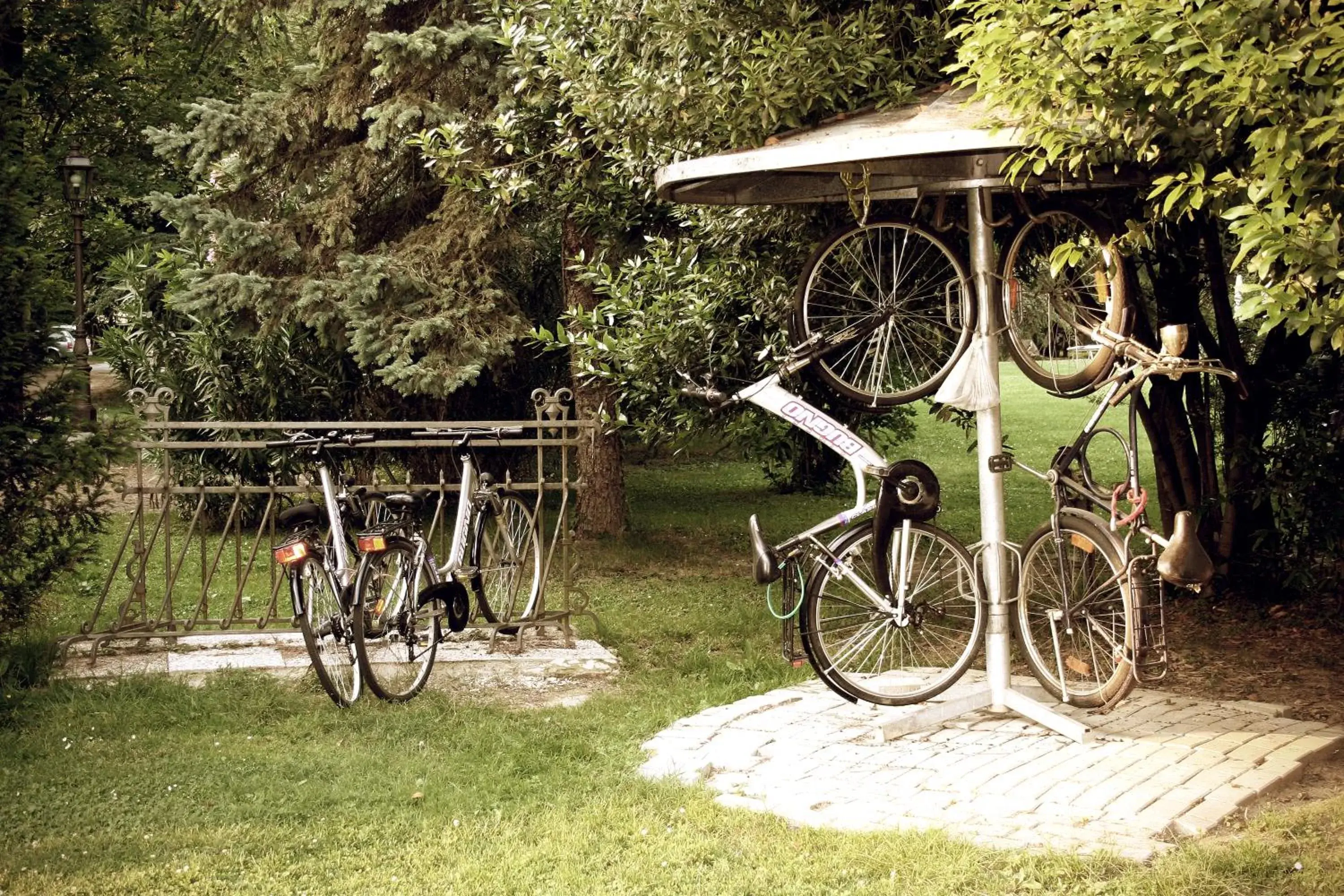 Hiking, Biking in Park Hotel Villa Giustinian