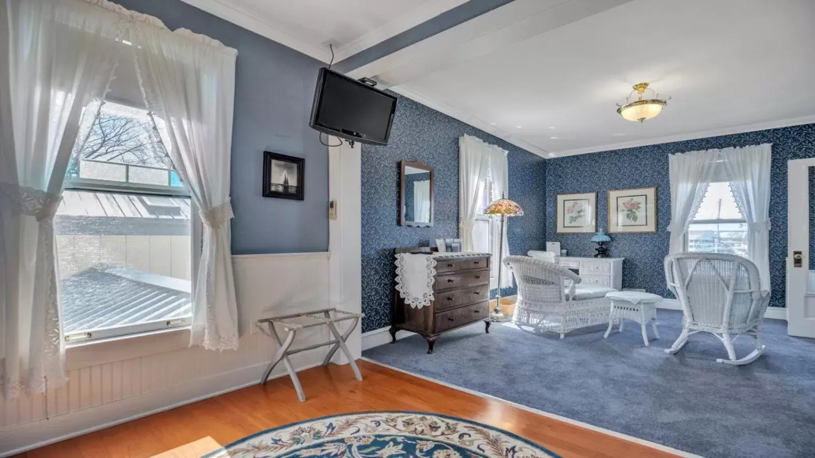 Seating Area in Solomons Victorian Inn