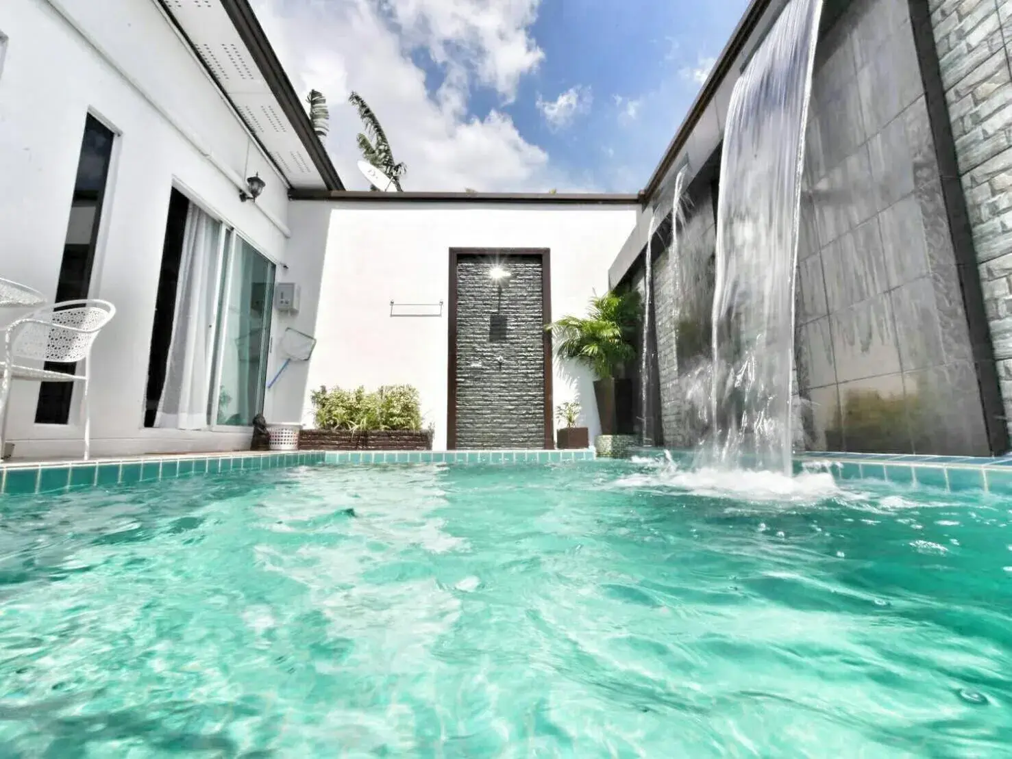 Pool view, Swimming Pool in The Vista Pool Villa