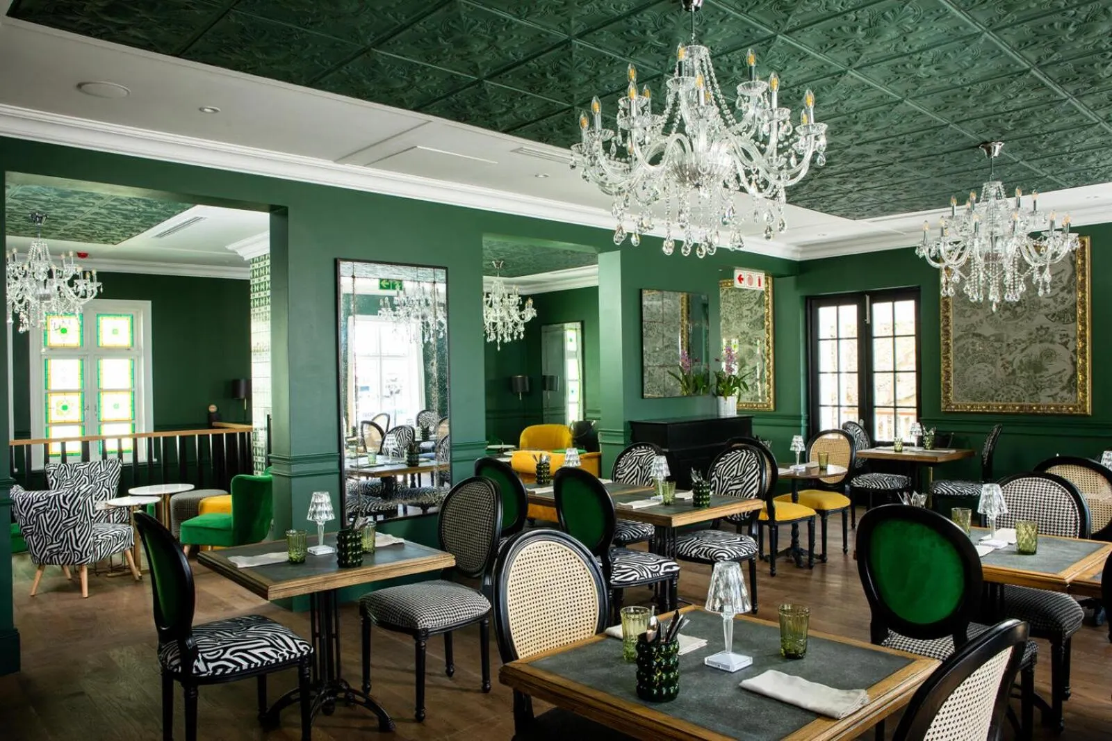 Restaurant/places to eat in Cape Cadogan Boutique Hotel