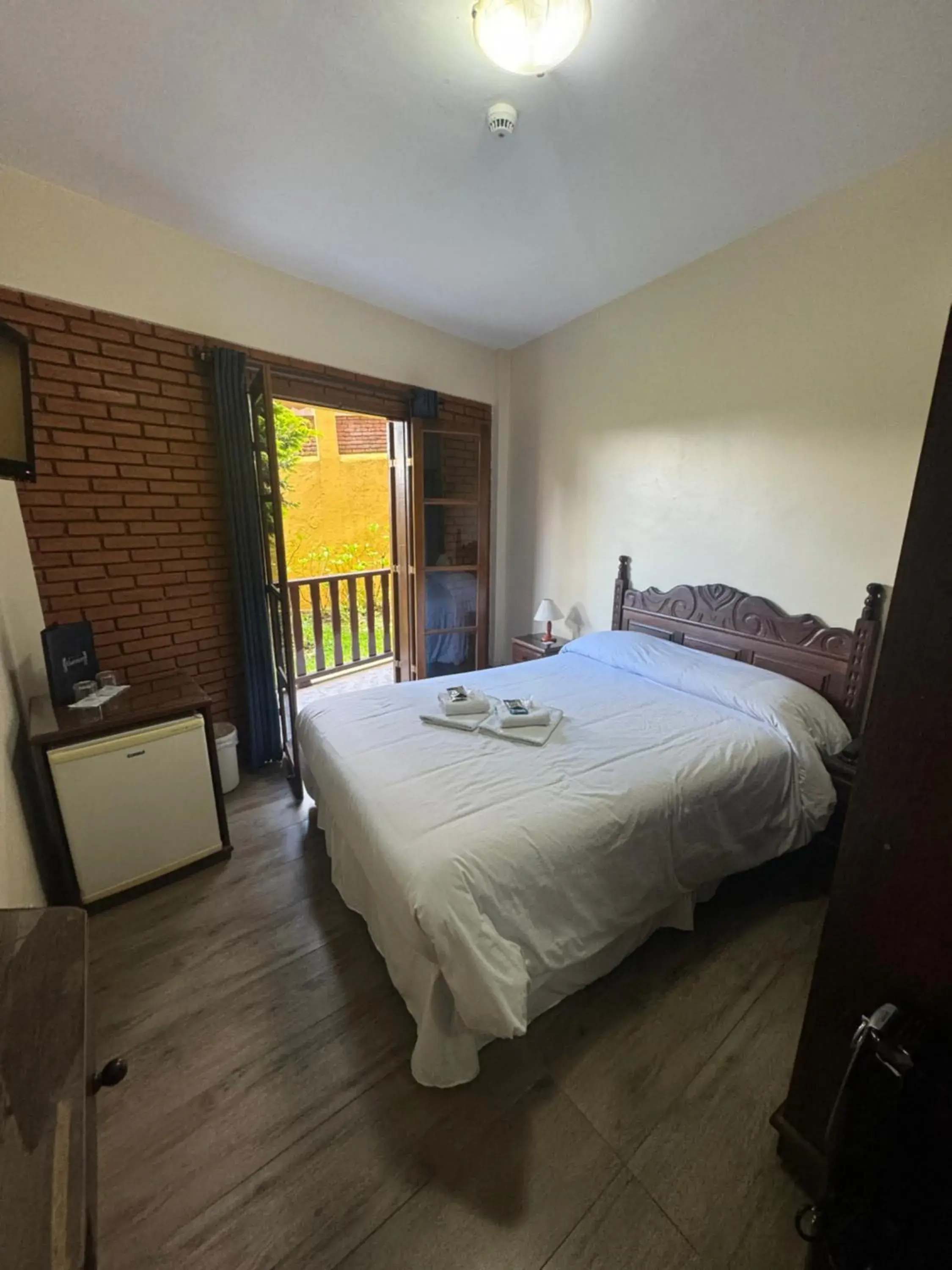 Bedroom, Bed in Hotel Garnier