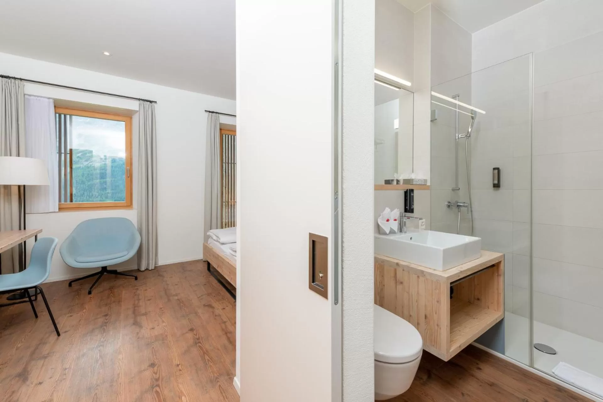 Photo of the whole room in Berghotel Randolins