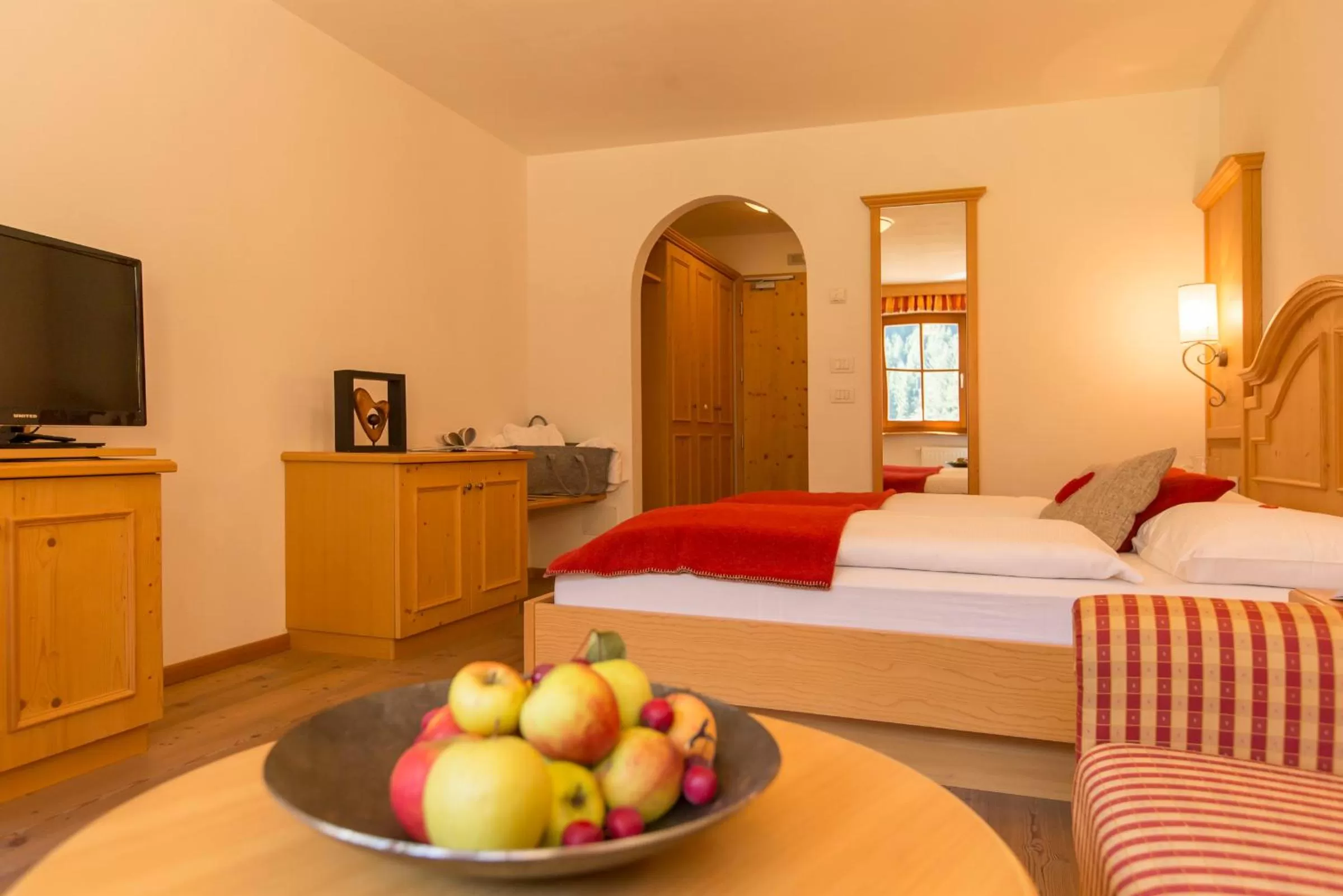 Bedroom, Bed in Berghotel Johanneshof