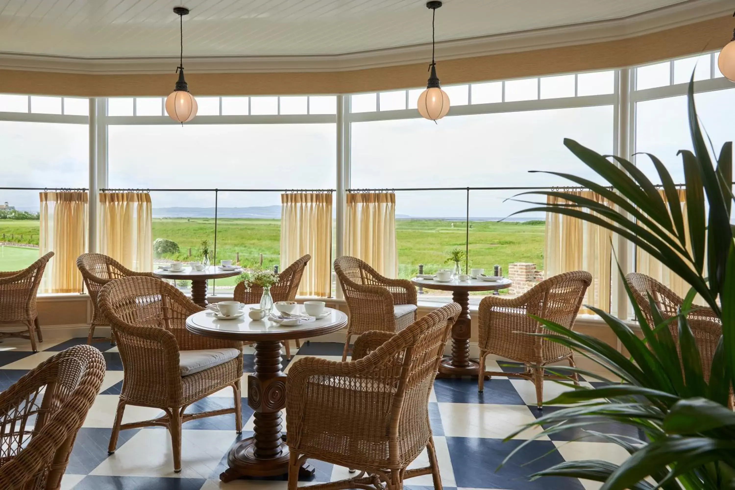 Restaurant/Places to Eat in Marine Troon