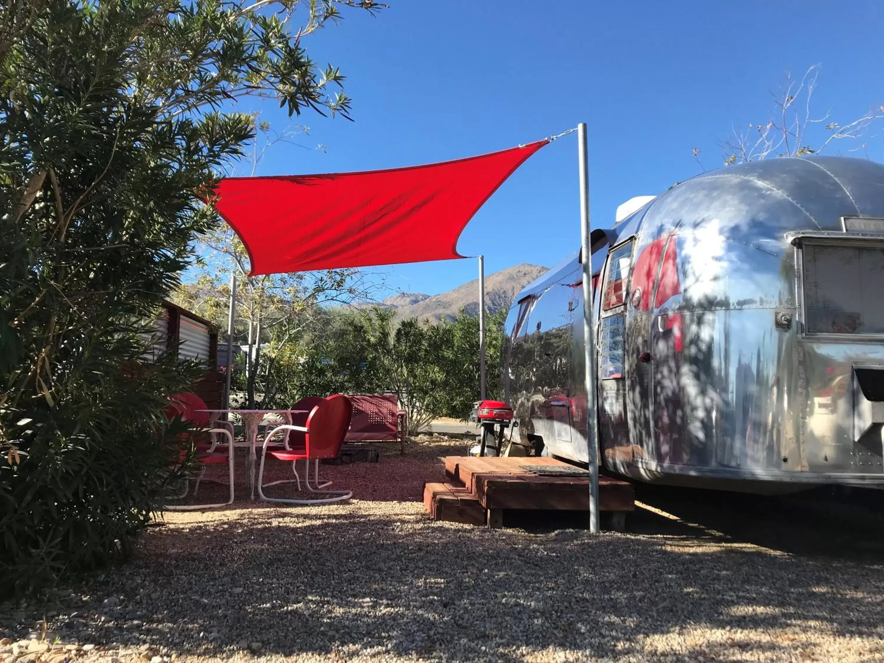 Vintage Airstream - Full Bed in Palm Canyon Hotel and RV Resort