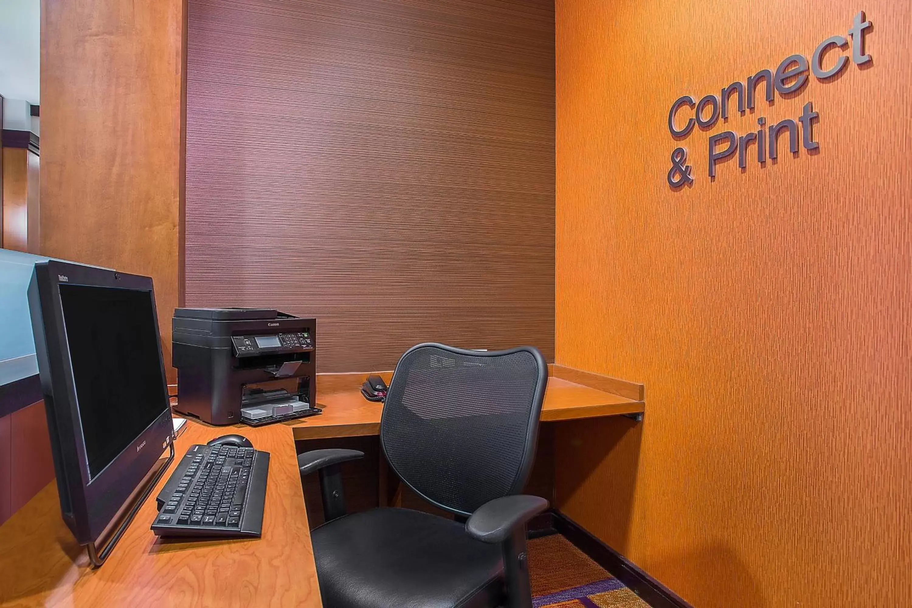 Business facilities, Business Area/Conference Room in Fairfield Inn & Suites Louisville East