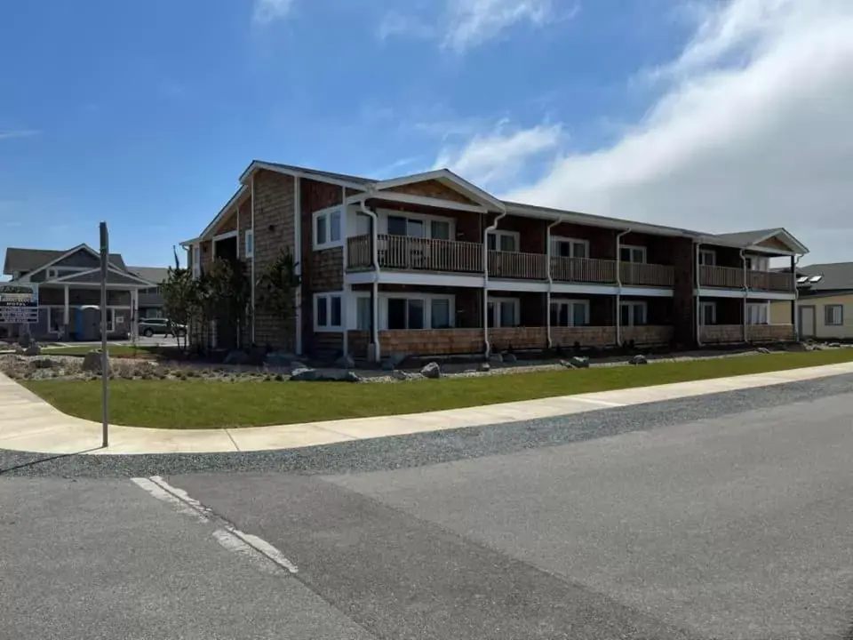 Property Building in Table Rock Motel