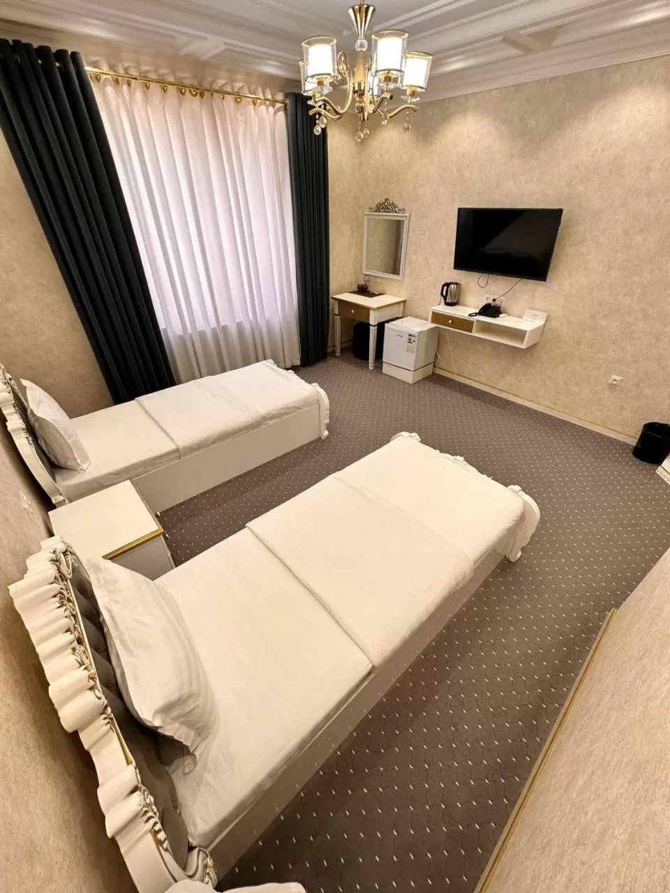 Photo of the whole room, Bed in Suleyman hotel