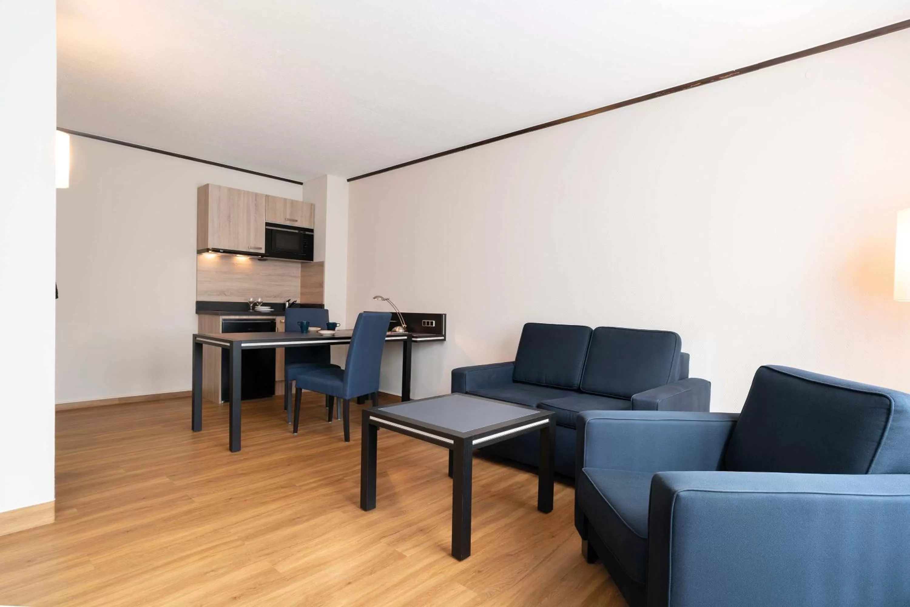 Kitchen or kitchenette in Seminaris Hotel Bad Honnef