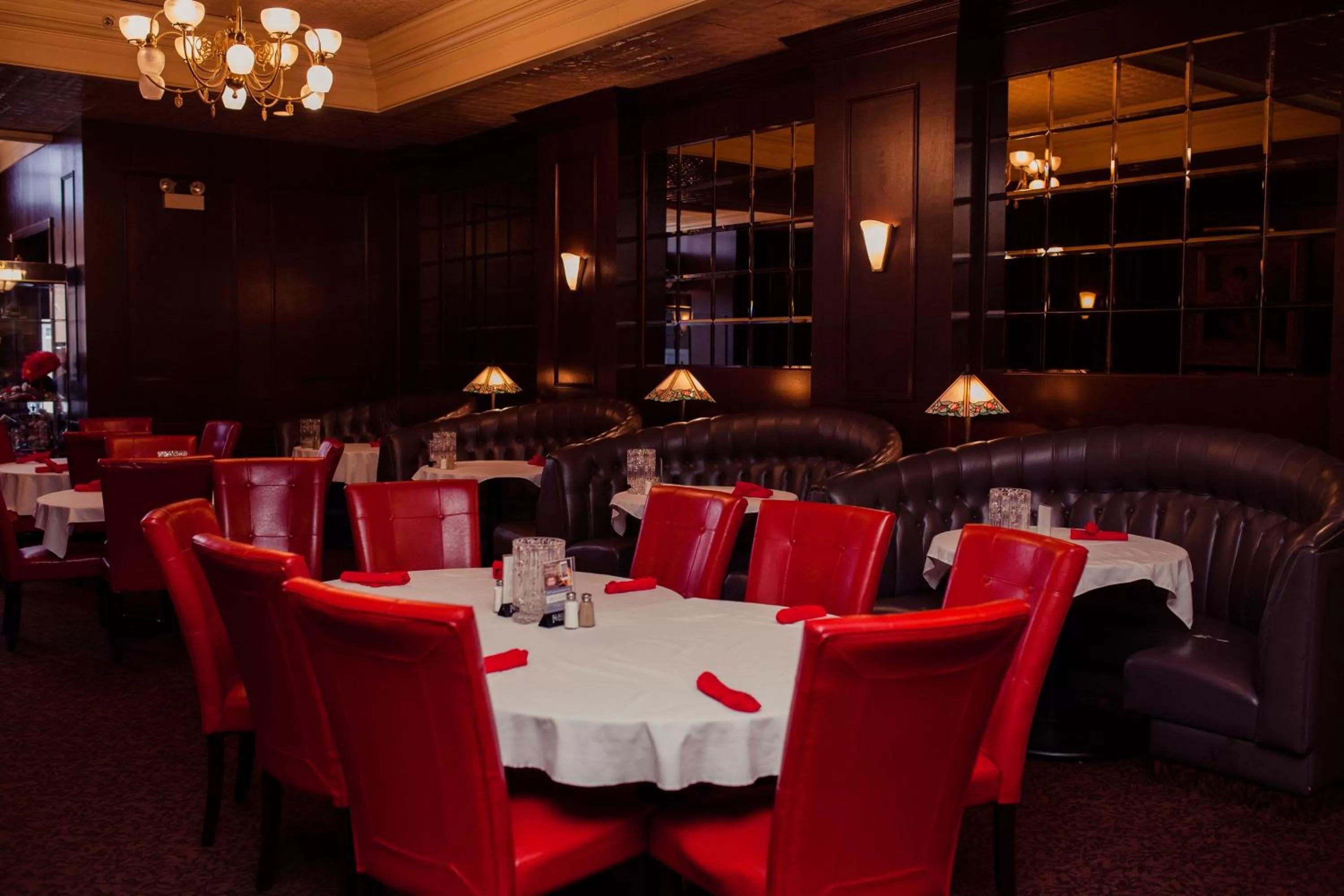 Restaurant/places to eat in Gilmore Hotel, Trademark Collection by Wyndham