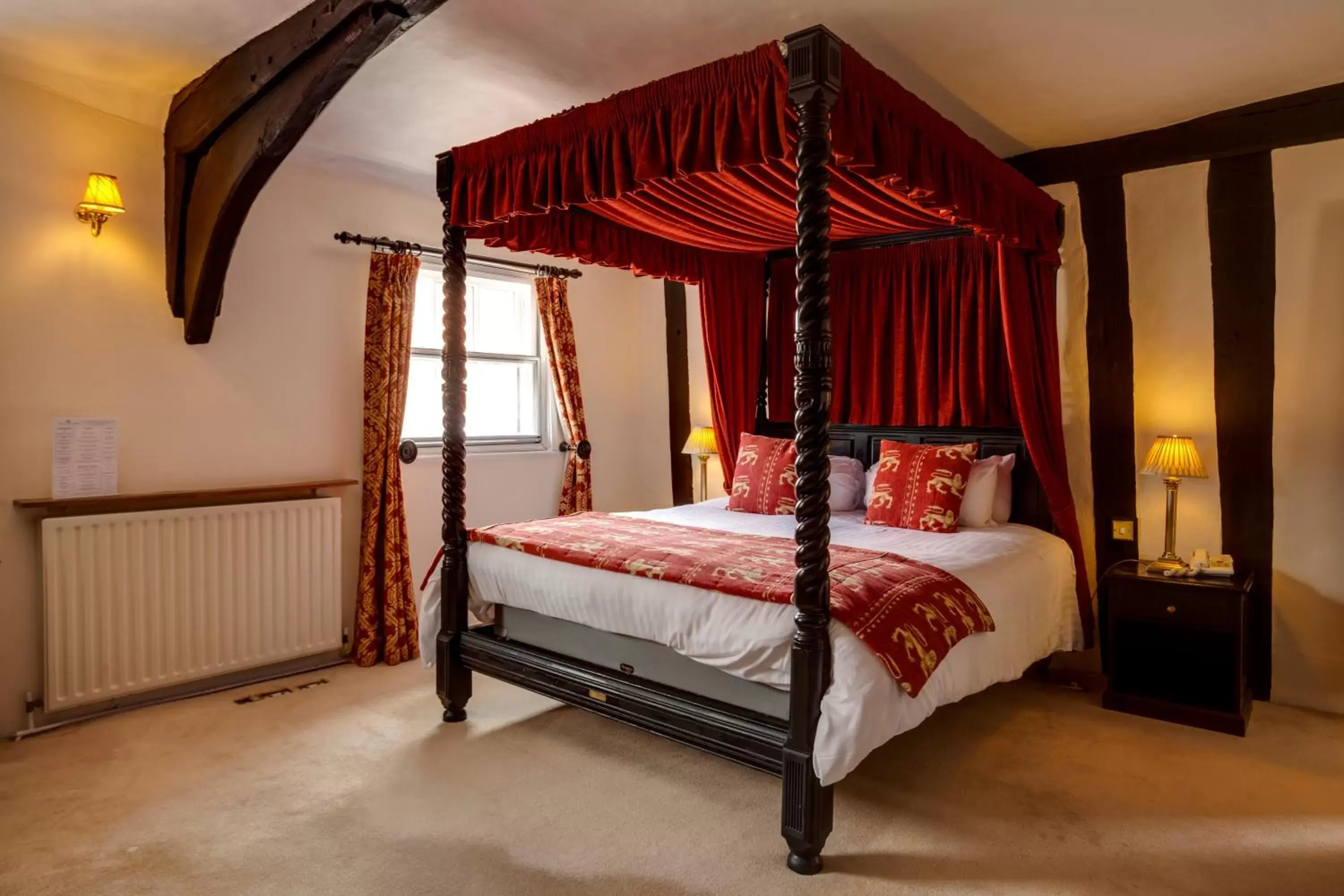 Bed in The Saracens Head Hotel