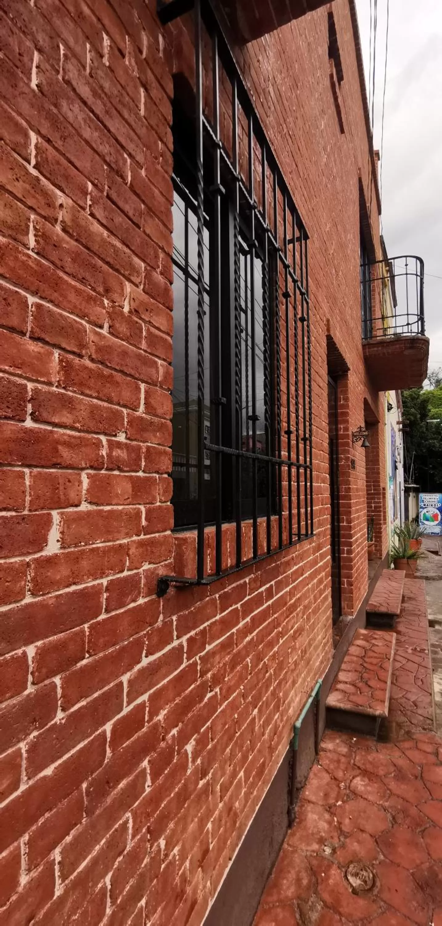 Facade/entrance in Hotel Casa Acueducto - Lujo Cultural