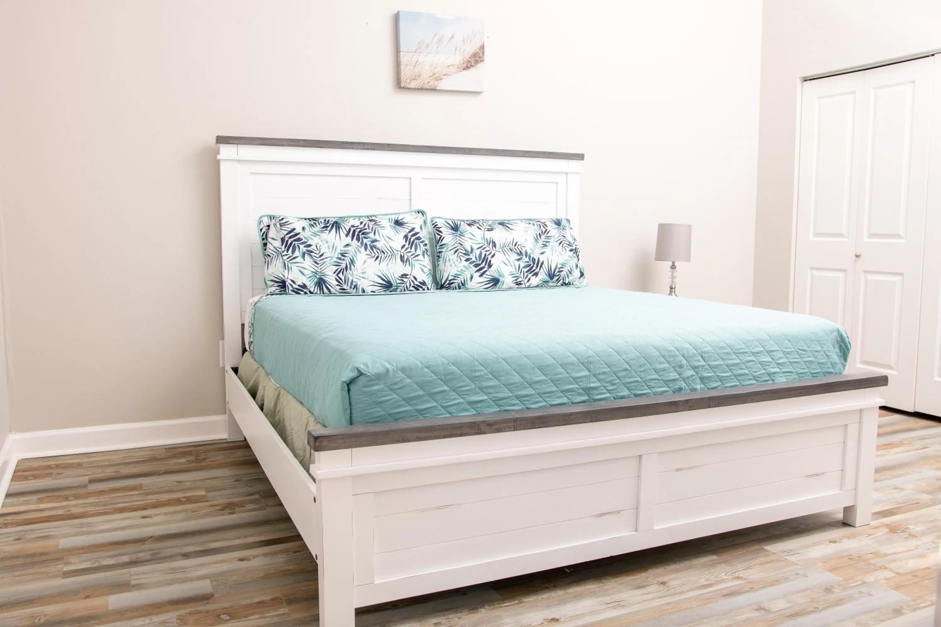 Bed in Shores of Panama Resort