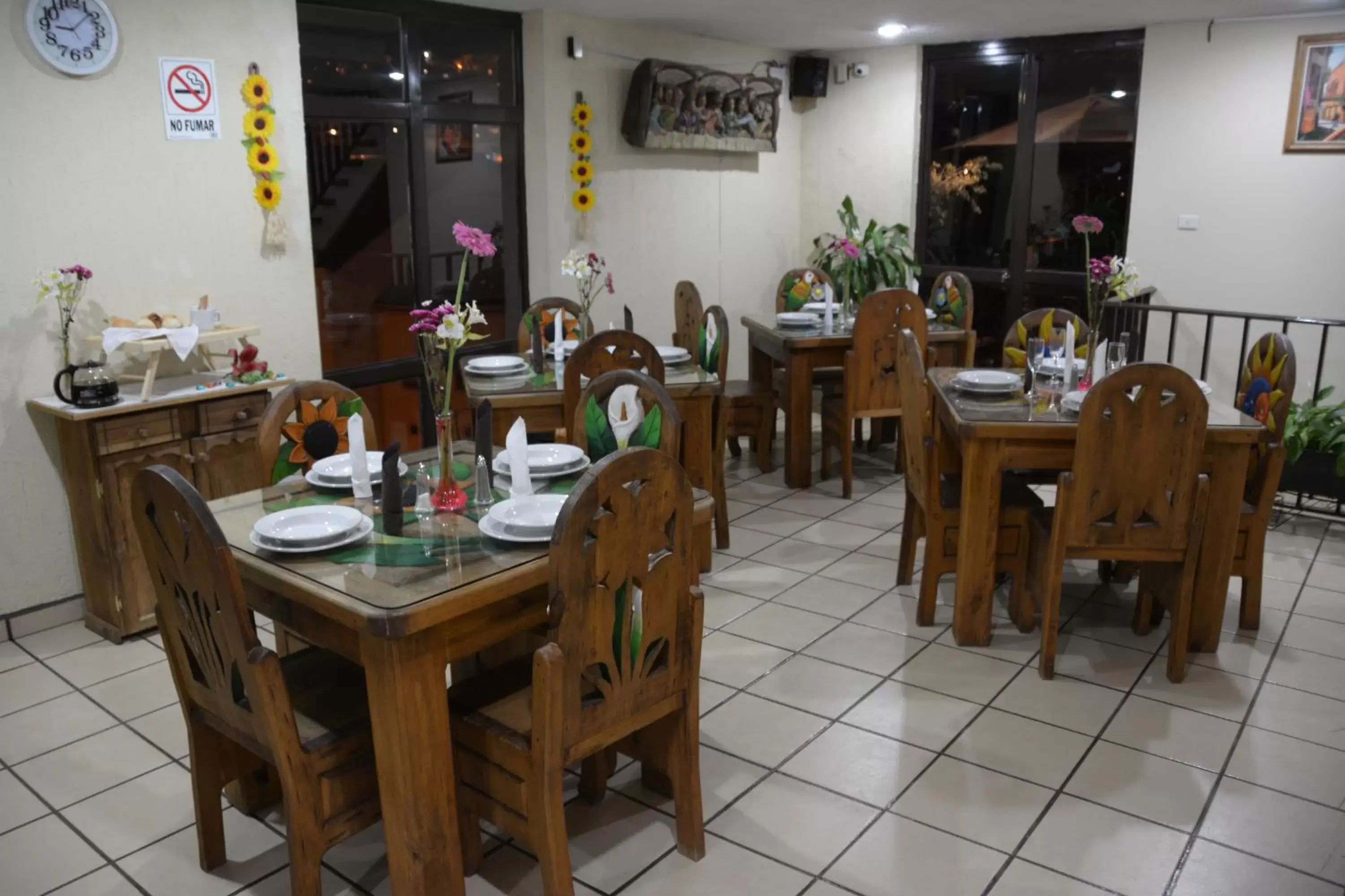 Restaurant/places to eat in Hotel Chocolate Tradicional Restaurant/places to eat in Hotel Chocolate Tradicional