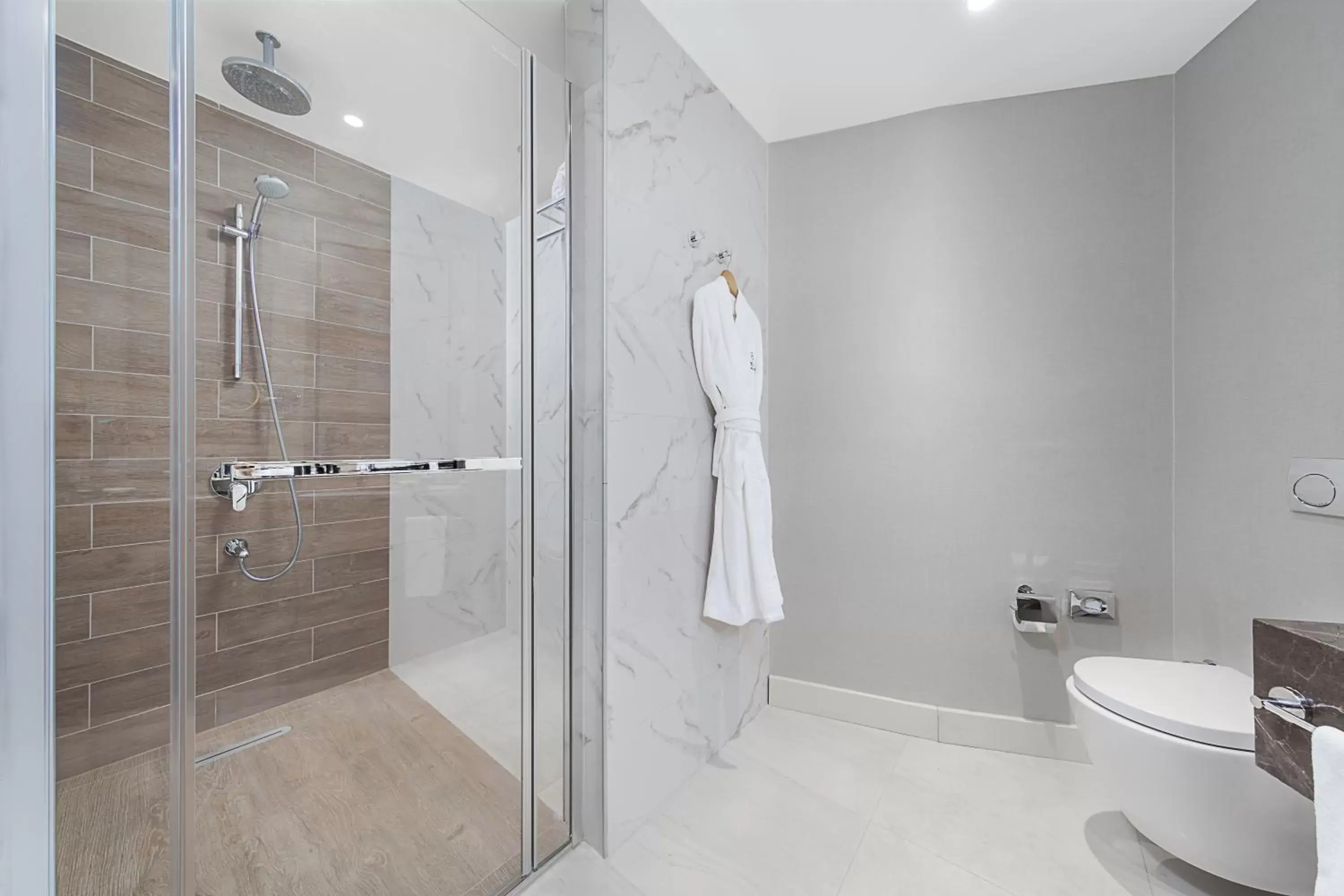 Shower, Bathroom in Dedeman Tokat