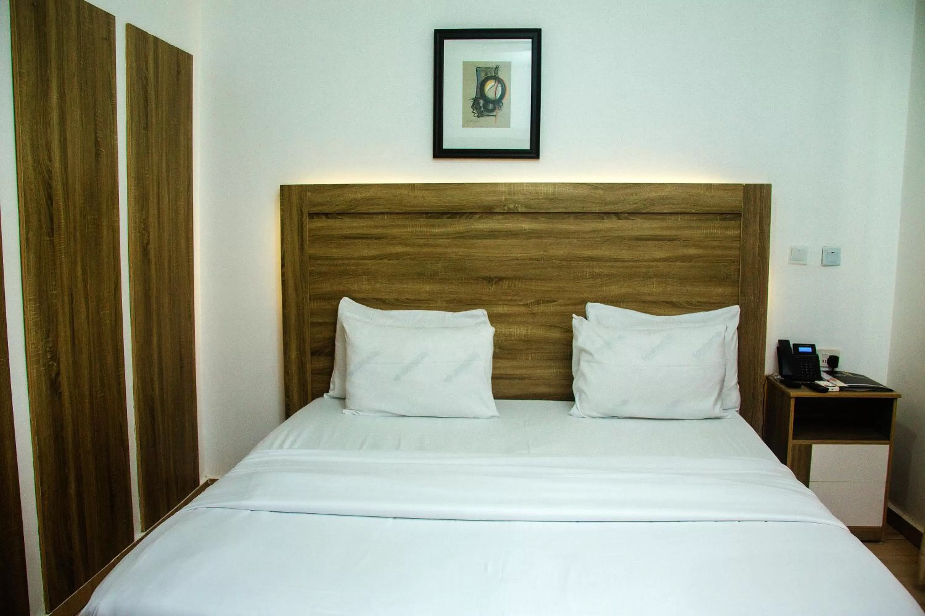 Bed in Hotel Capitol