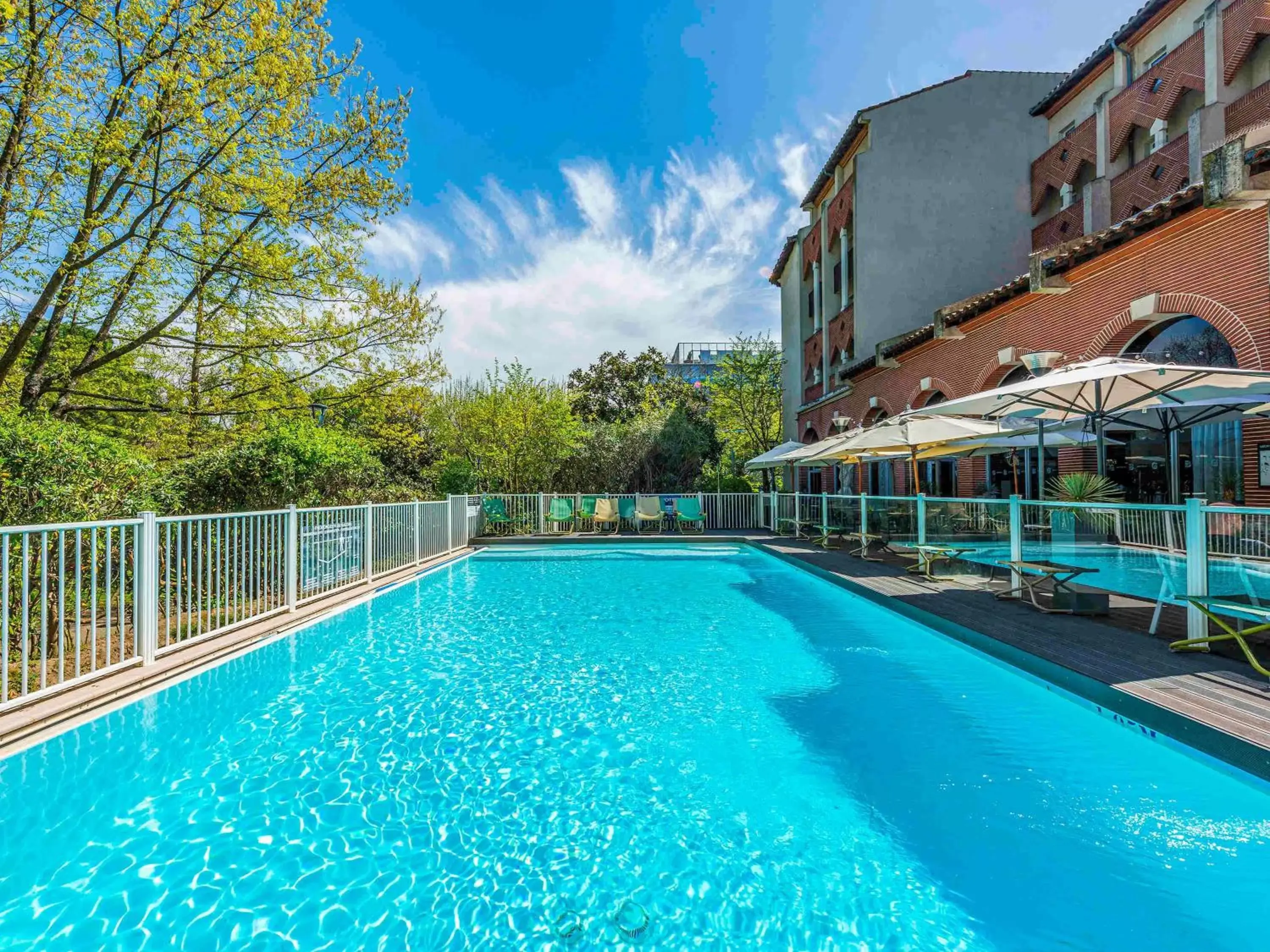 Pool view, Swimming Pool in Novotel Toulouse Centre Compans Caffarelli