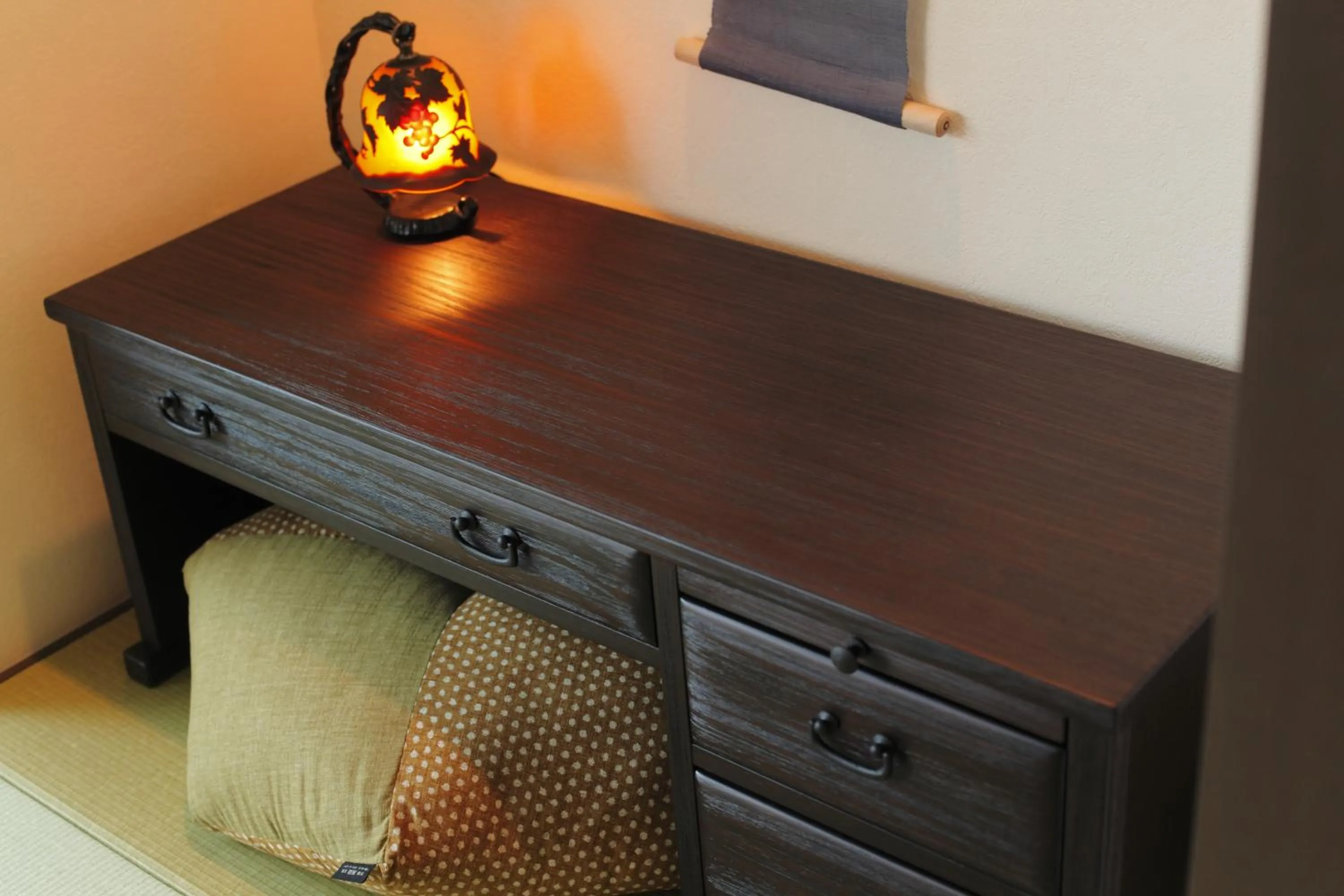 hair dresser in Sakaeya