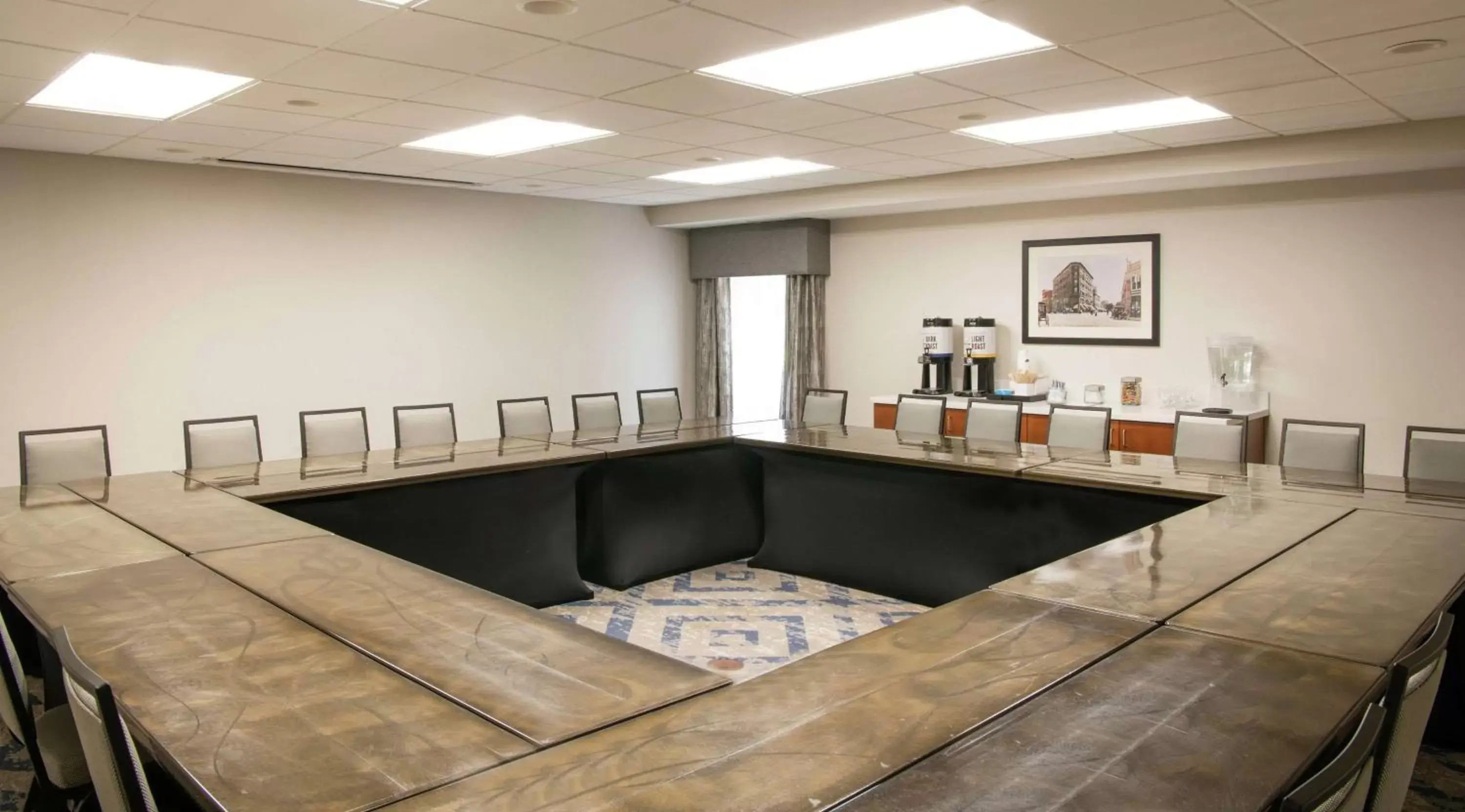 Meeting/conference room, Swimming Pool in Hampton Inn & Suites Rochester/Victor
