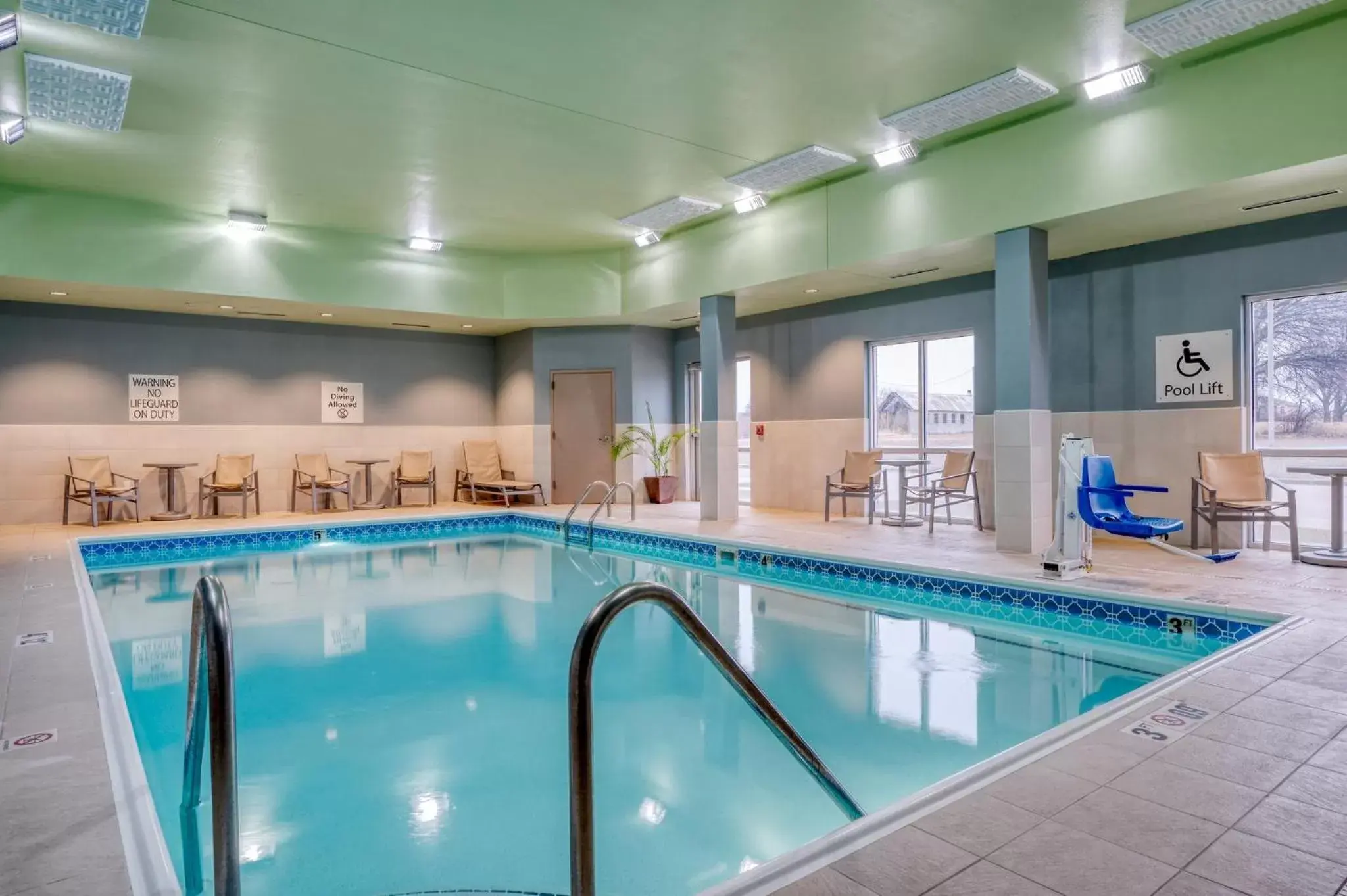 Swimming pool in Holiday Inn Express Troy by IHG Swimming pool in Holiday Inn Express Troy by IHG