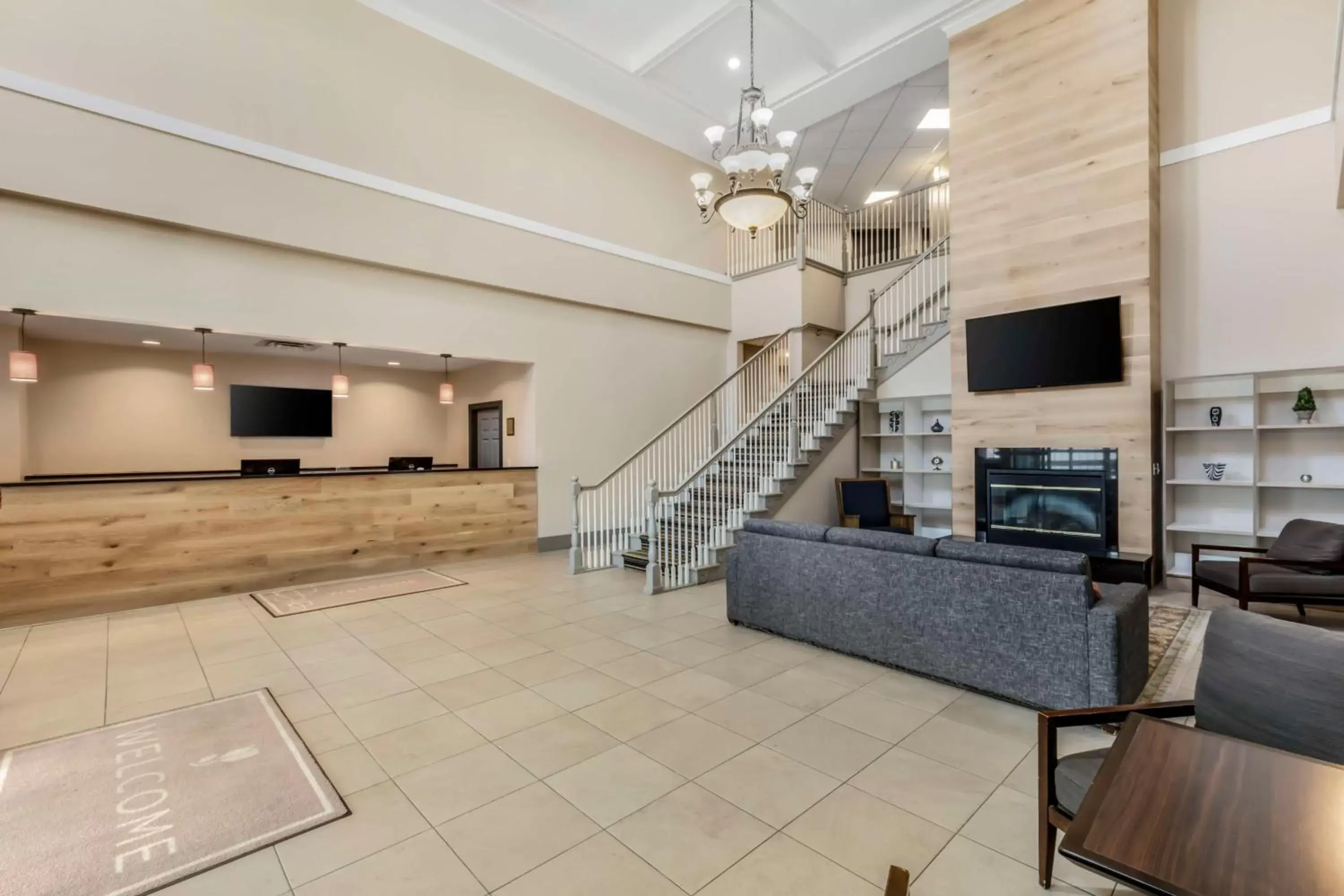 Lobby or reception, Lobby/Reception in Country Inn & Suites by Radisson, Elk Grove Village/Itasca