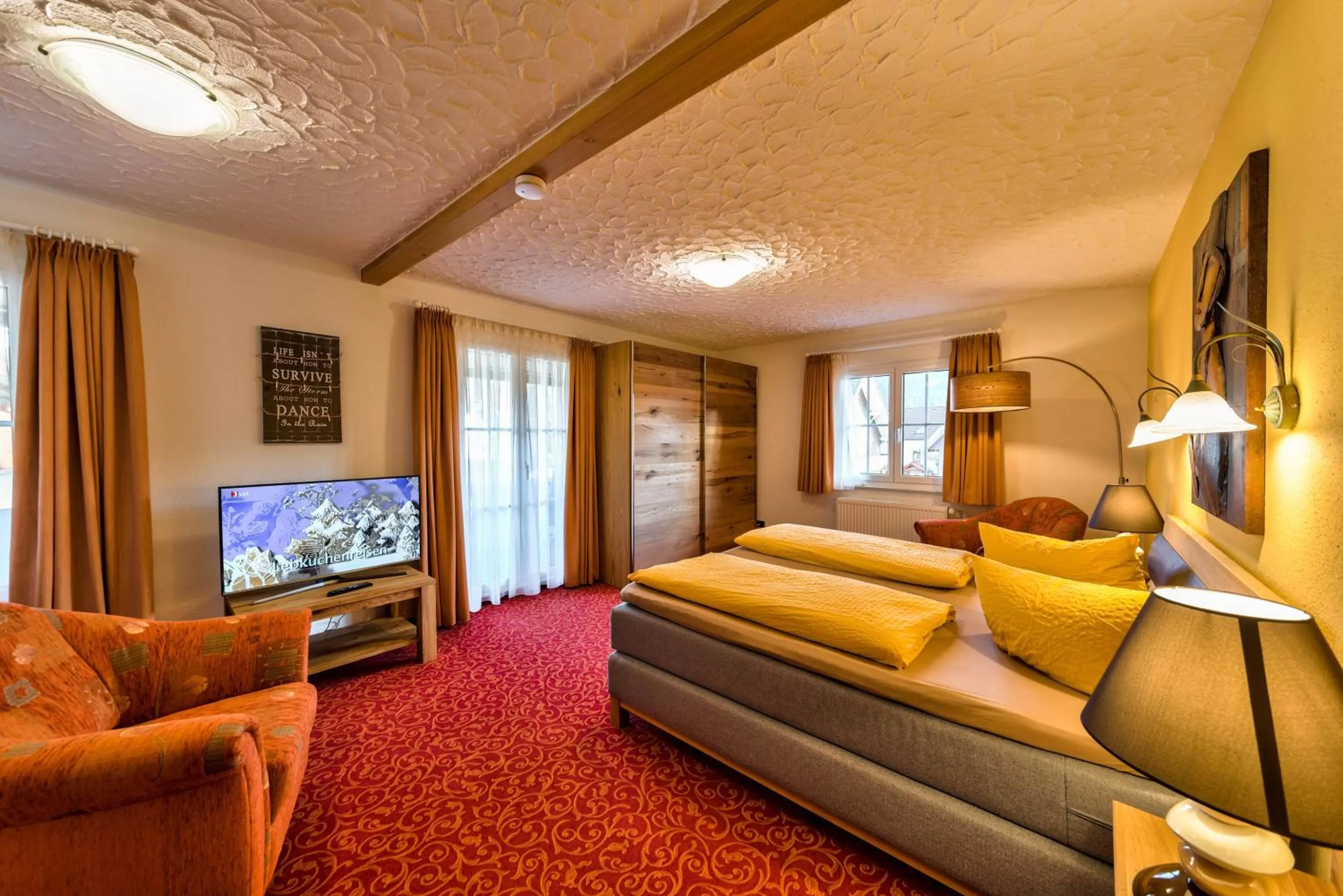 Photo of the whole room in Hotel Sonneneck Titisee -Adults Only-