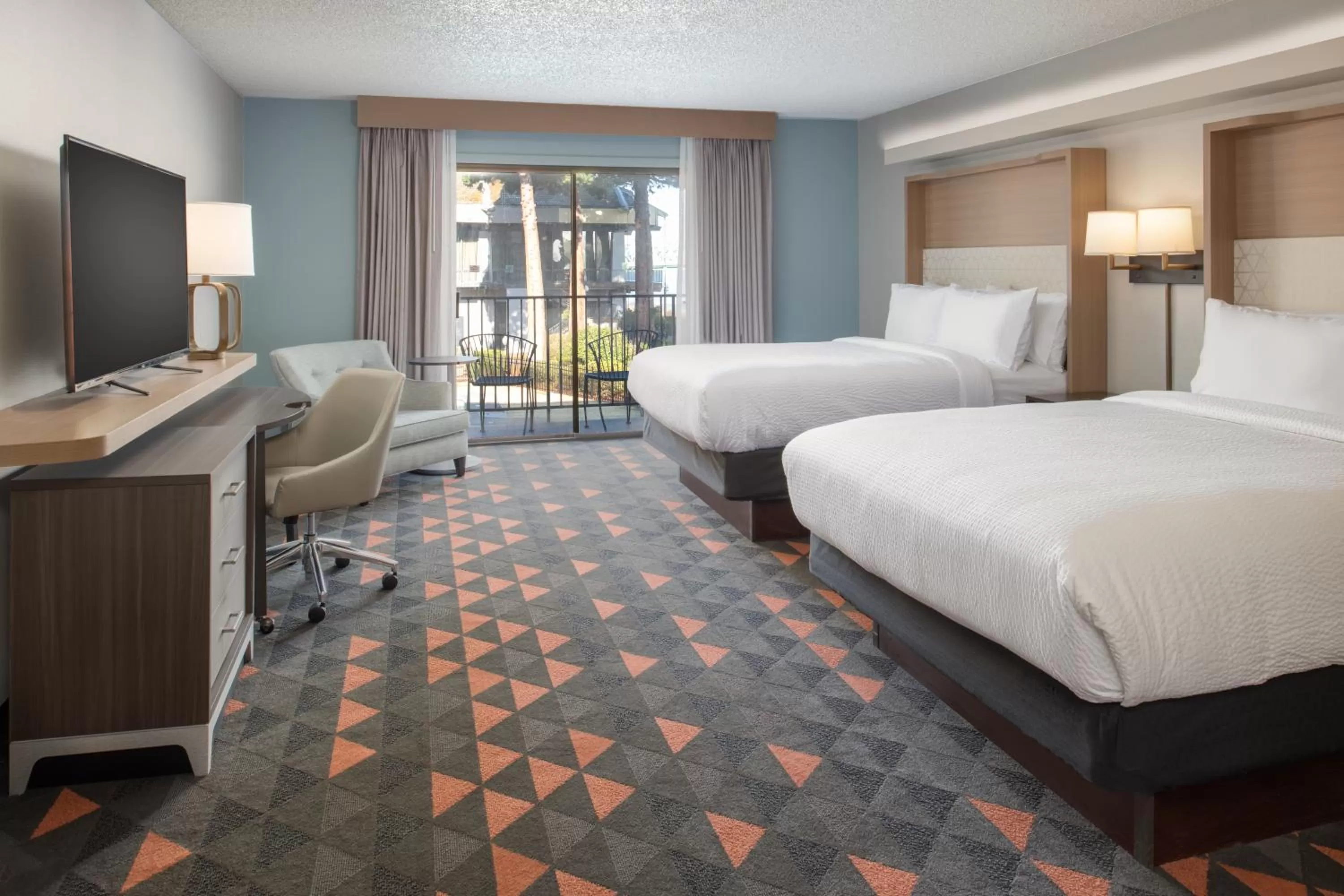 Bedroom, Bed in Holiday Inn Portland - Columbia Riverfront by IHG