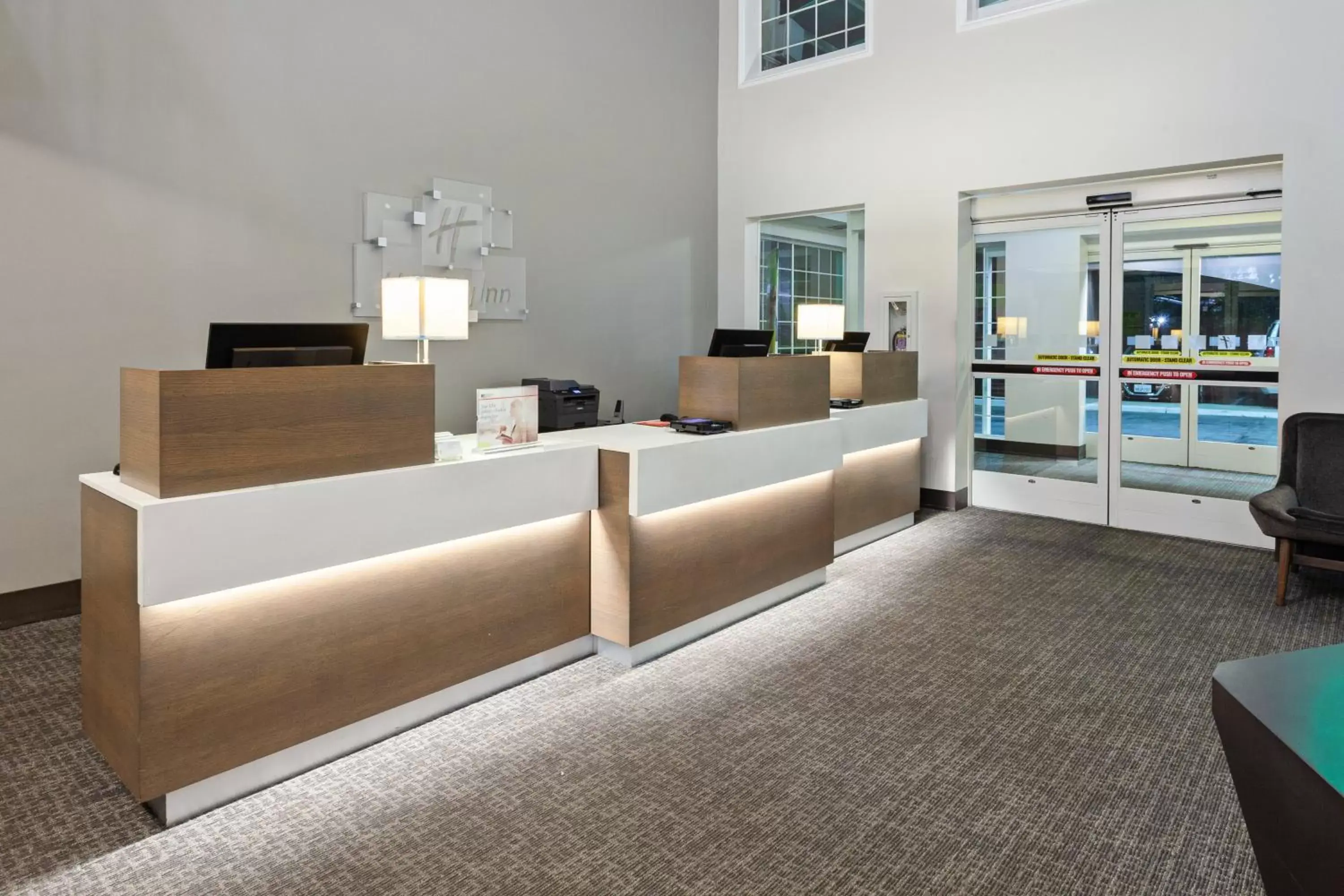 Property building in Holiday Inn & Suites San Mateo - SFO, an IHG Hotel