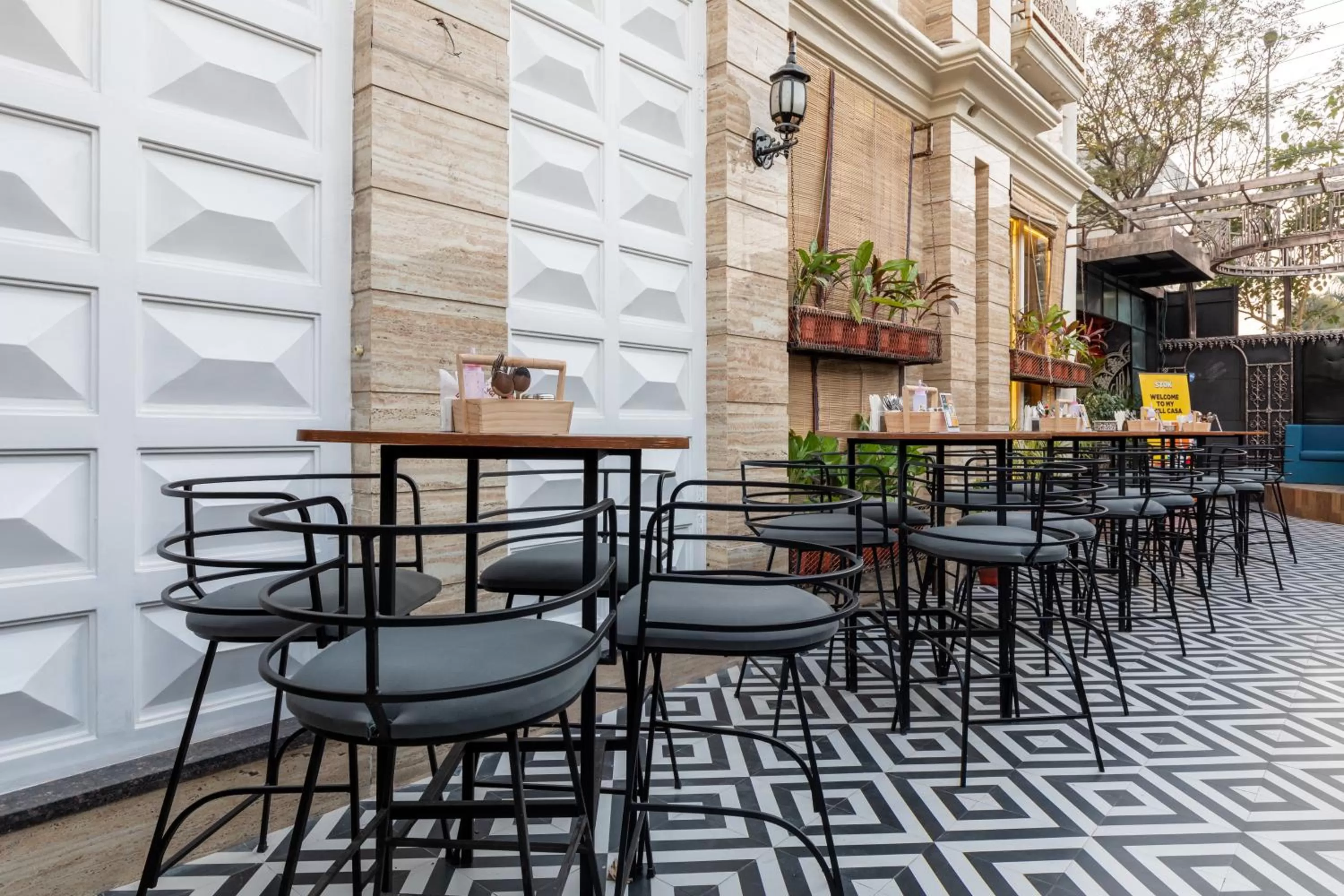 Restaurant/places to eat in The Grand Shaurya