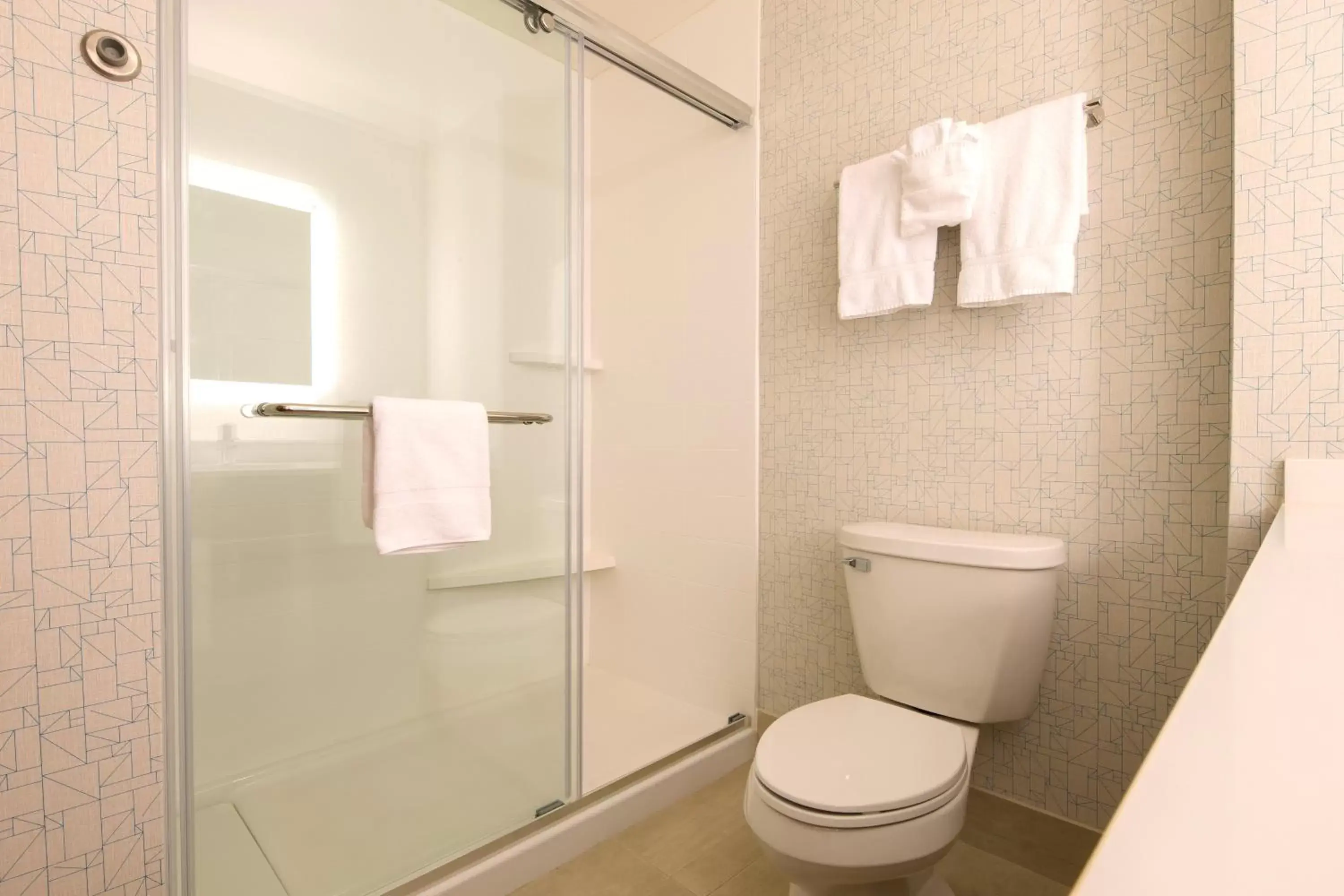 Shower, Bathroom in Holiday Inn Express & Suites Monroe, an IHG Hotel