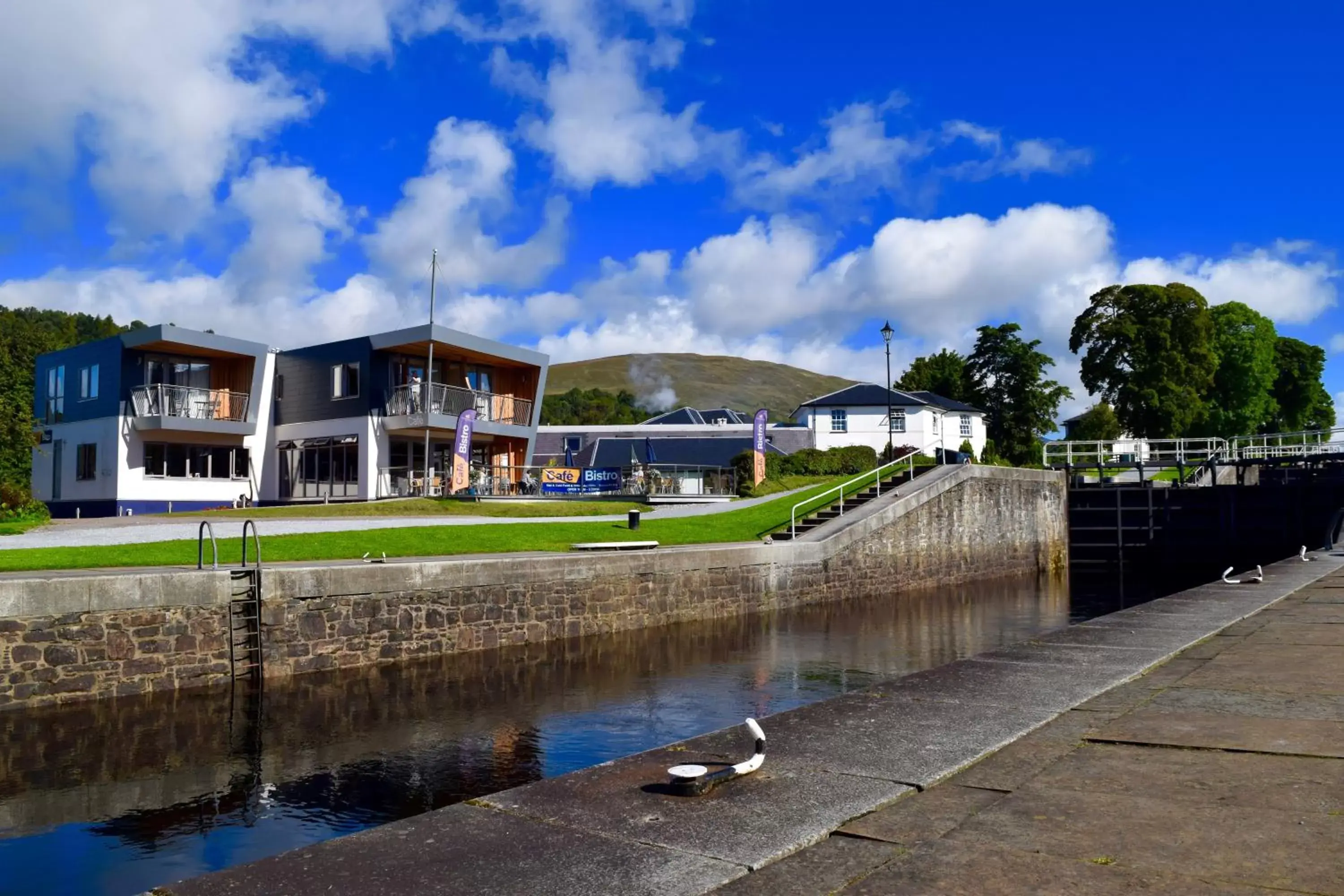 Facade/entrance, Property Building in Moorings Hotel