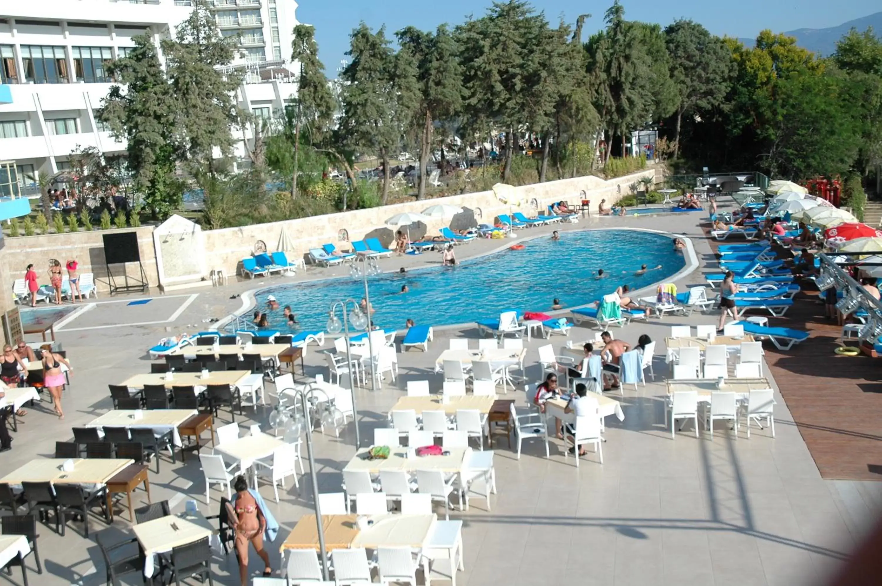 Pool View in Arora Hotel